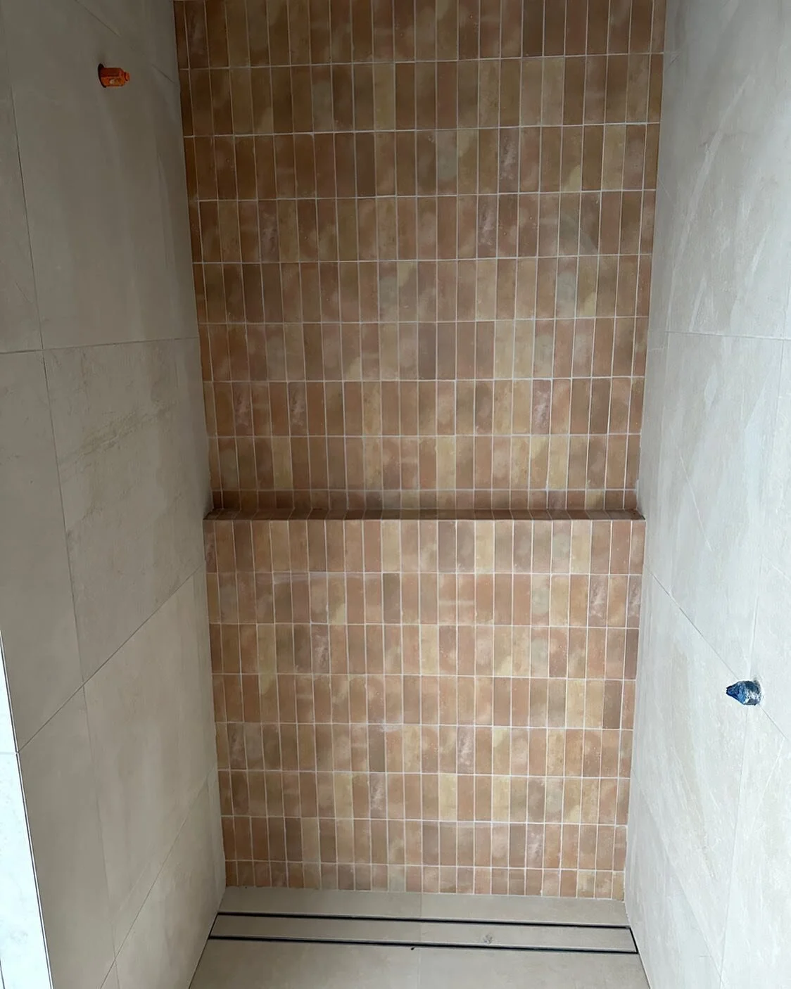 Golden Grove bathroom 
❤️ this feature tile