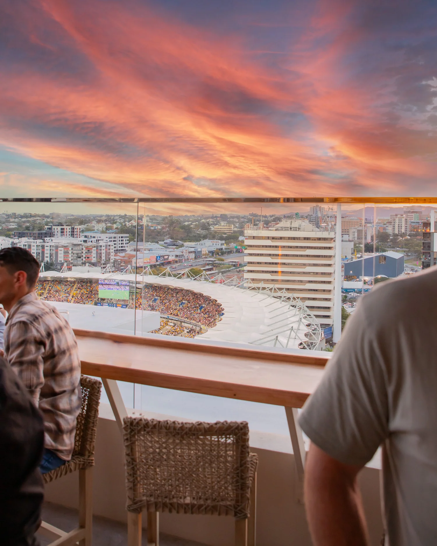 Sunhill Rooftop WHAT'S ON — Sunsets Rooftop
