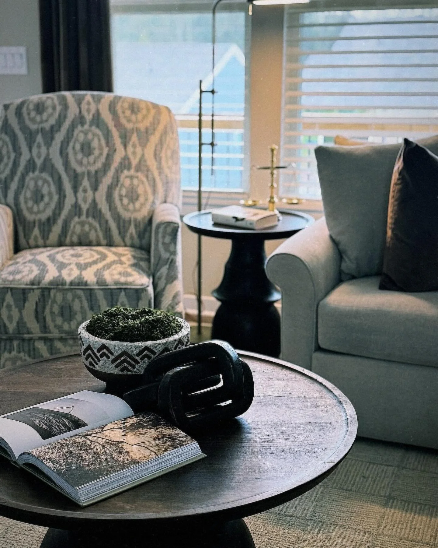 HCT Project Narrowleaf. 

Everyday NEUTRAL (casual) Living.

#houseofcaritaylor
 #theinteriordad
 #hct