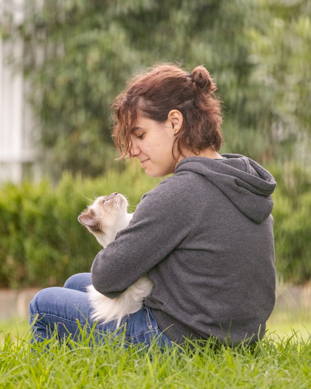 cat-mum-garden.jpg