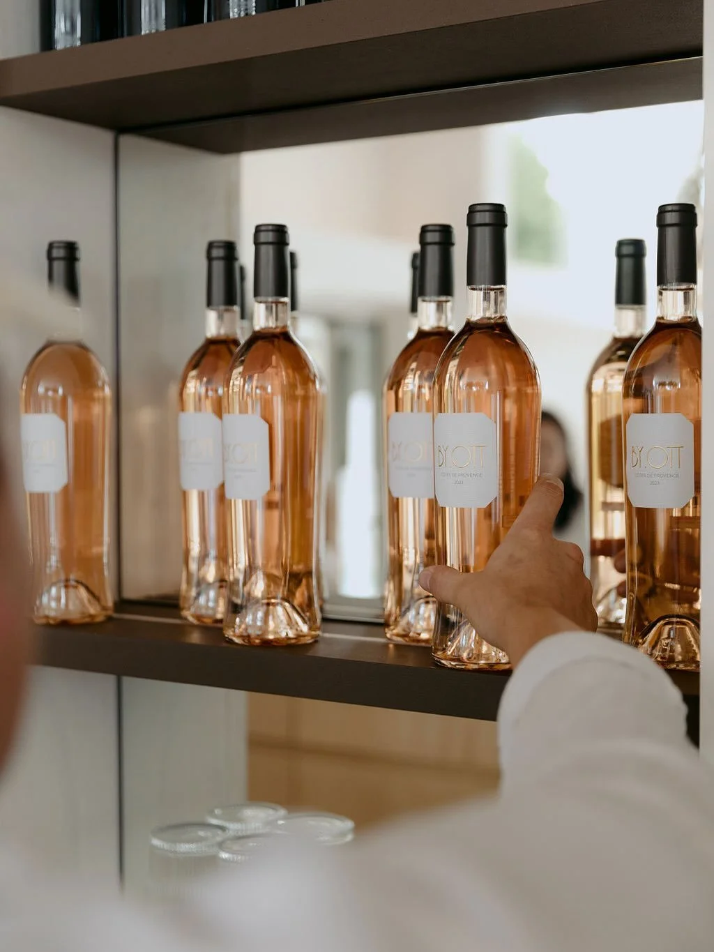 Time pours slower at The Tamborine. 
#rainforestcool #ItWasAllATamborineDream #checkintocheckout #weareone #DestinationScenicRim #TheTamborine #BoutiqueHotel #MountTamborine #scenicrim