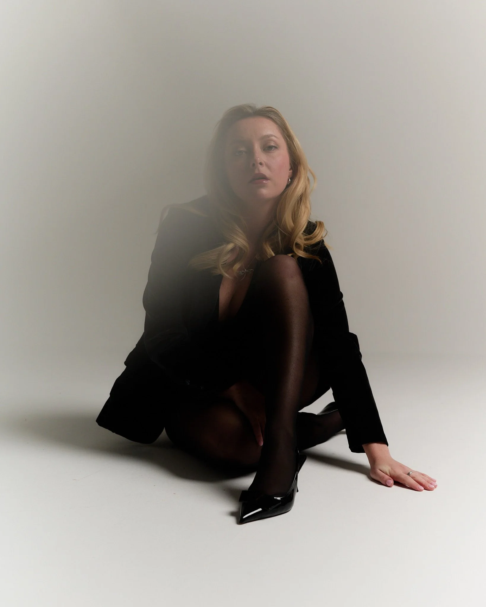 A Studio Portrait Session with Beth Nixon