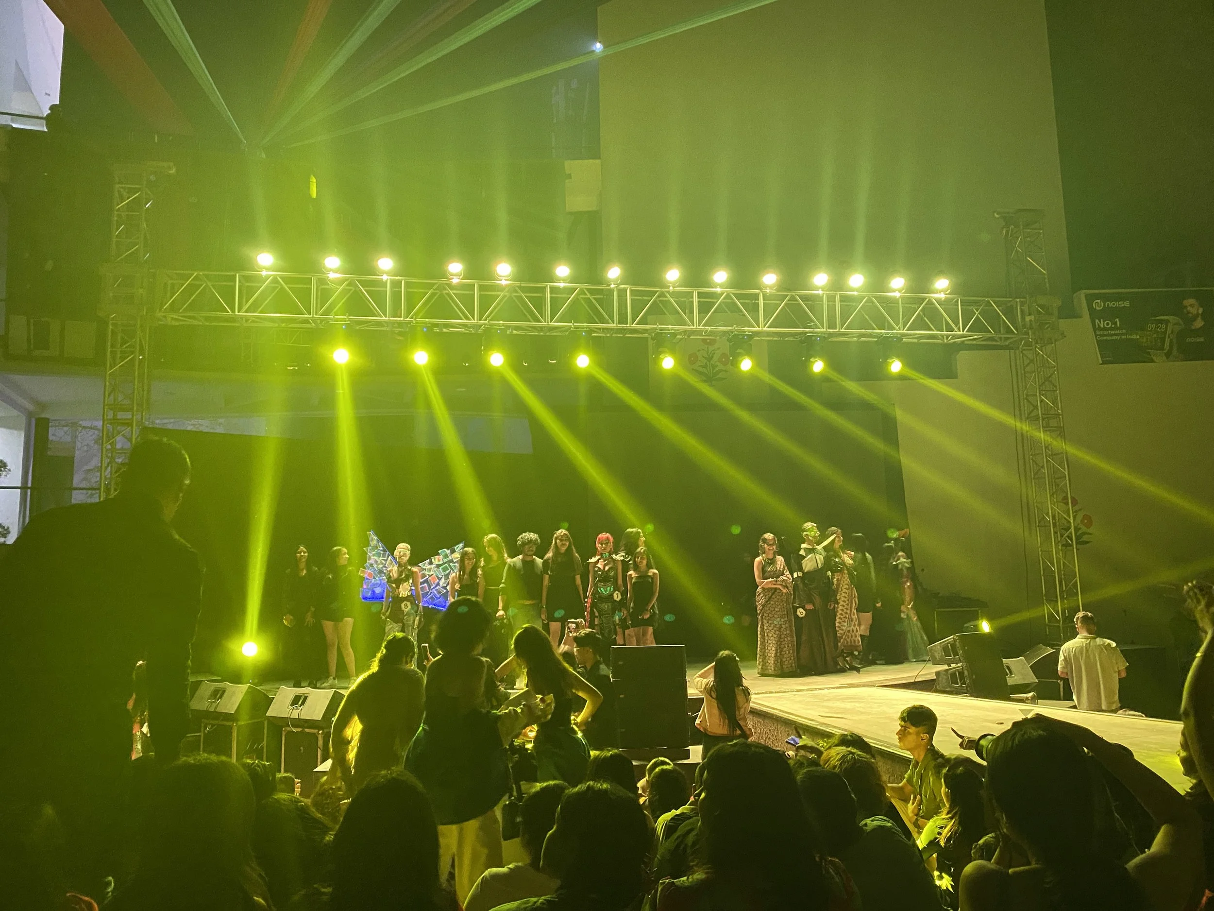  “Metanoia” fashion show in the courtyard at NIFT Delhi.  New Delhi, 2023. 