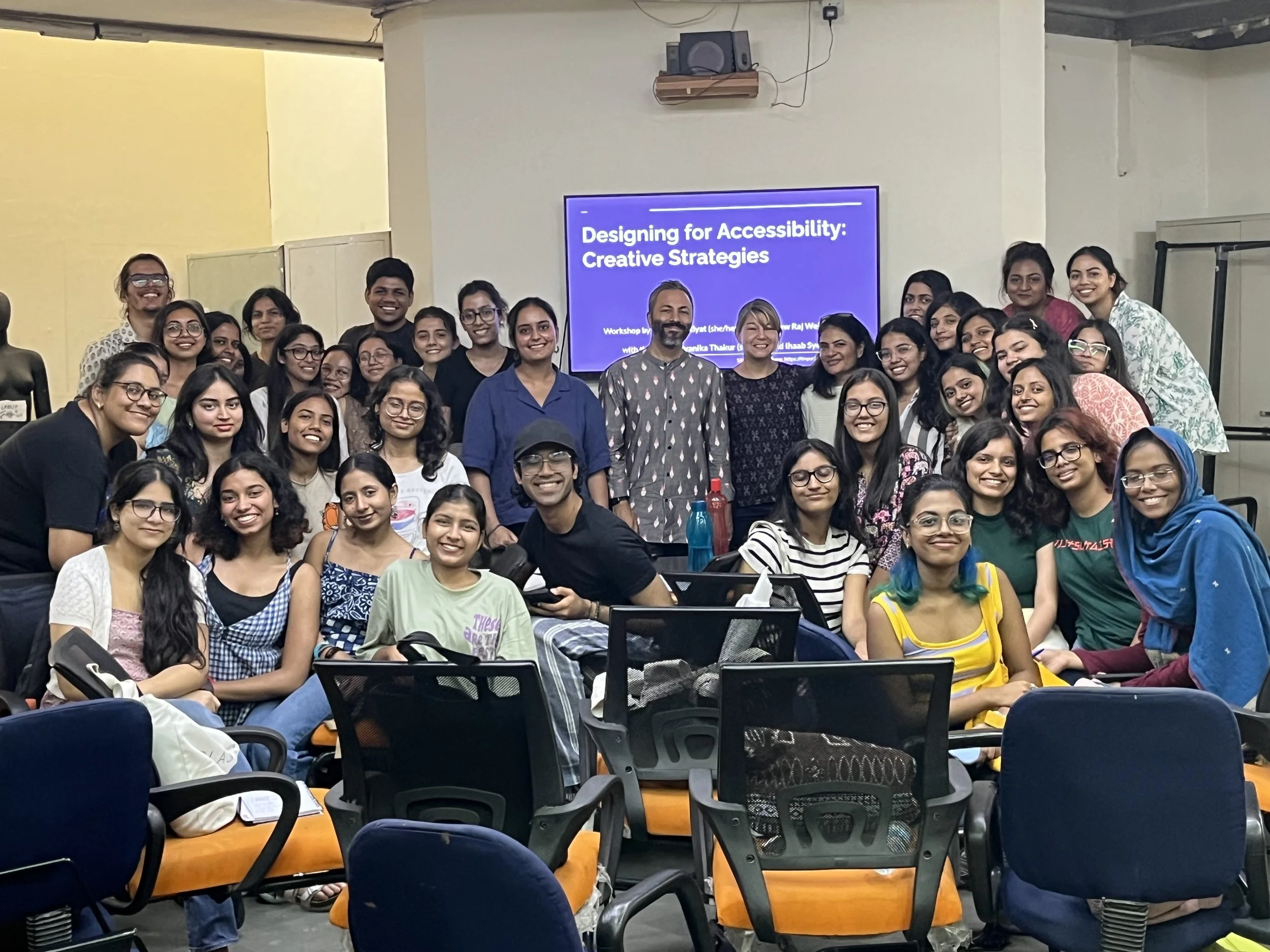  With students of Bojana Cokylayt and my class on “Designing Access” at NIFT.   New Delhi, 2023.  