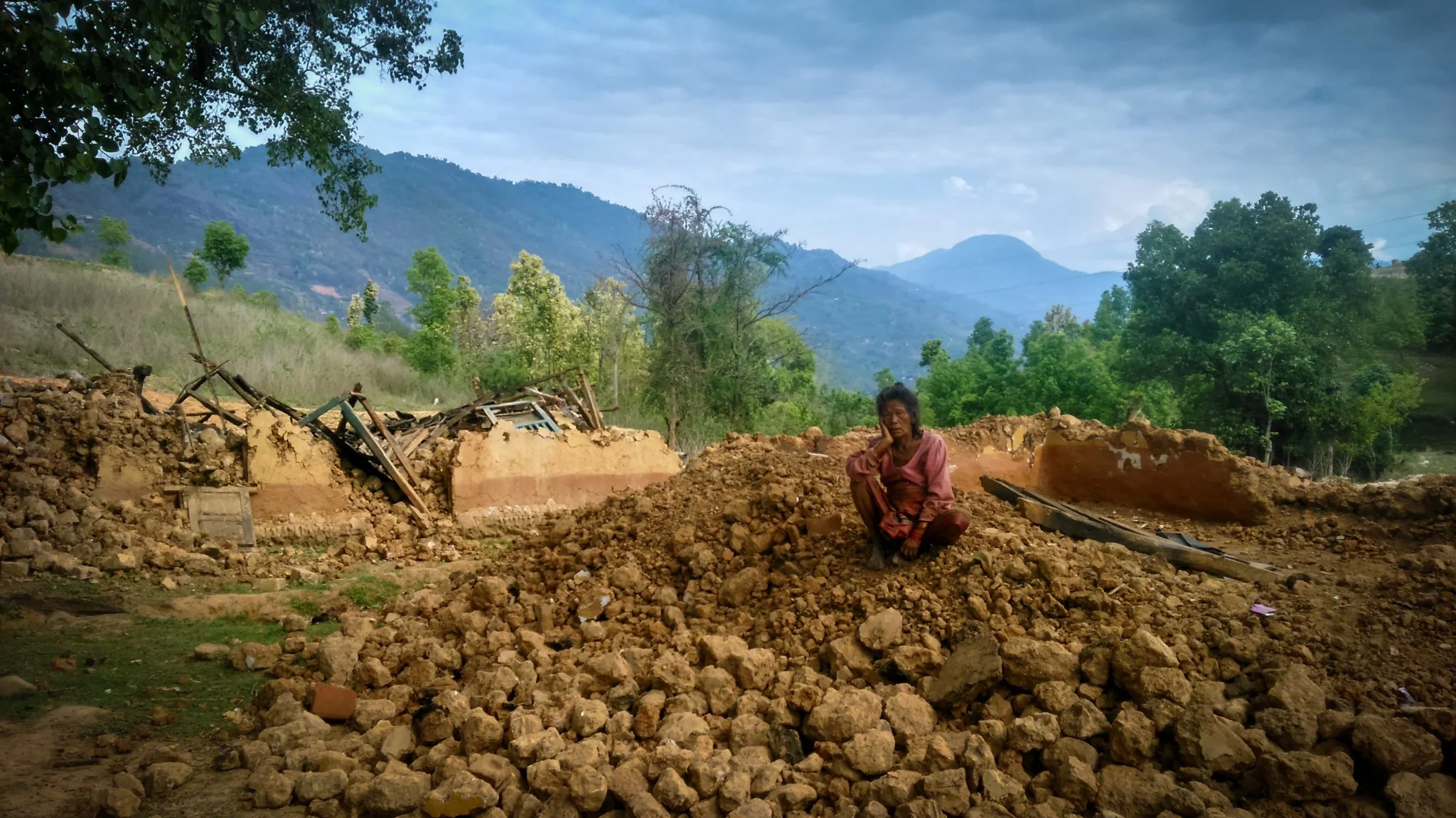 Sitting in Silence: A Woman and her destroyed home, Nepal Earthquake 2015 