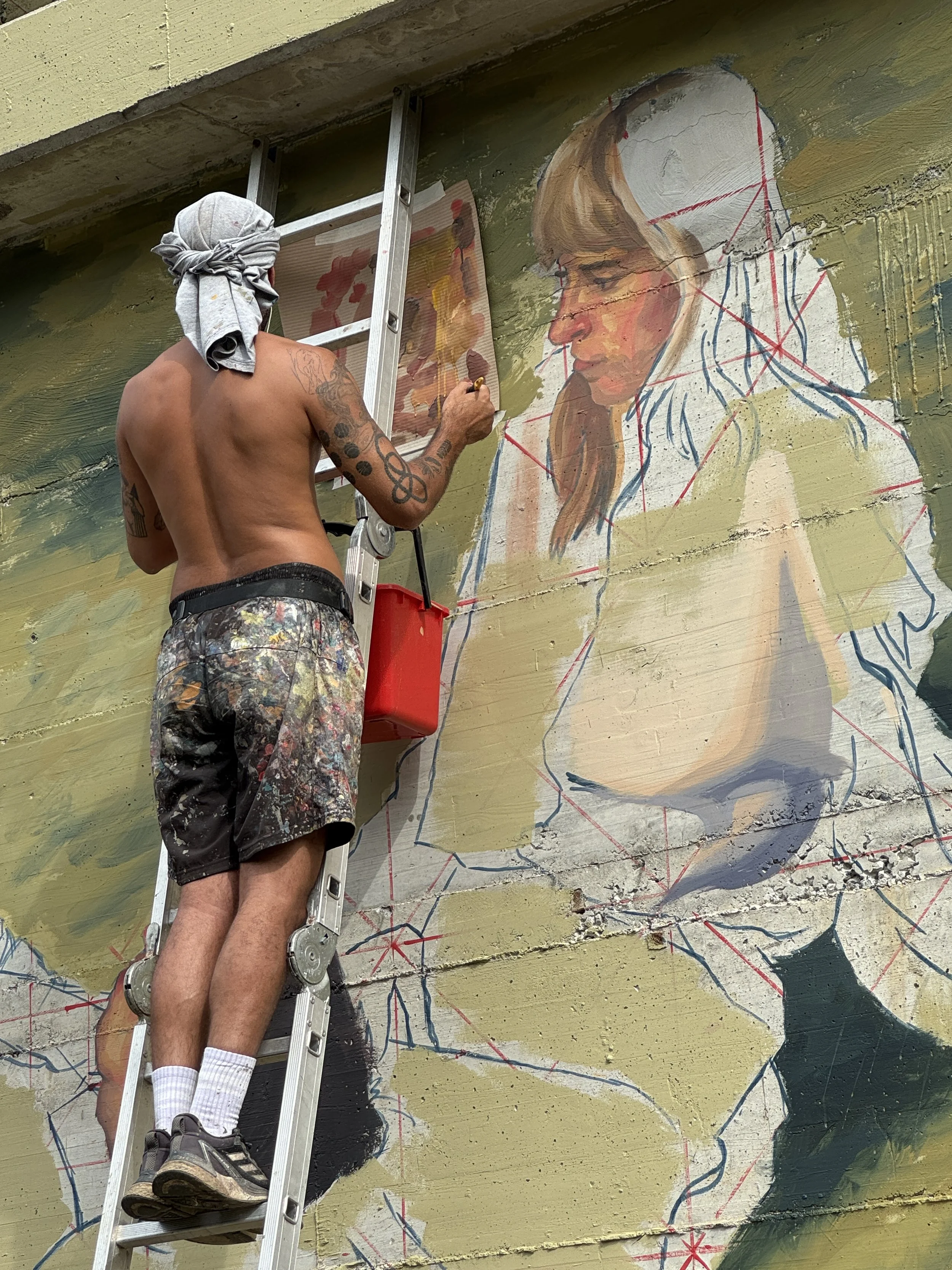 Camilo NuÑez, 2025, Mural work in progress, Lavina, Rezzo (IM), Arroscia Residency Think Art