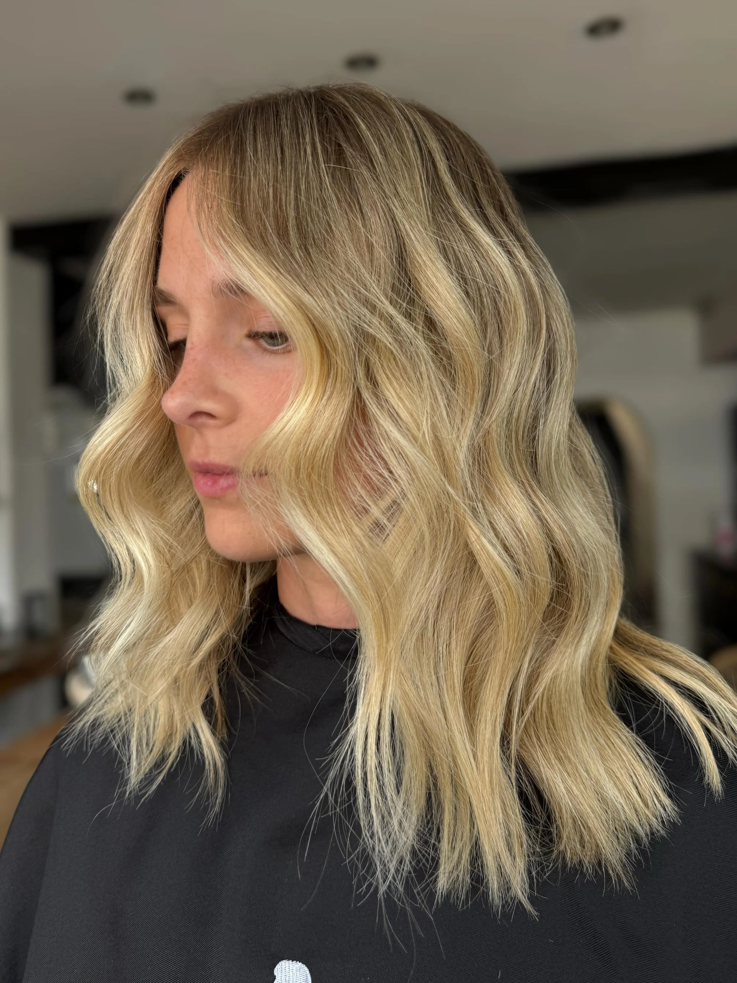 A good old fashioned before and after because I haven&rsquo;t done one of these for ages!!! Remember when it&rsquo;d be enough for us Hair Colourists to just post one pic and be done with it? Now we need to document the whole process just to stay rel