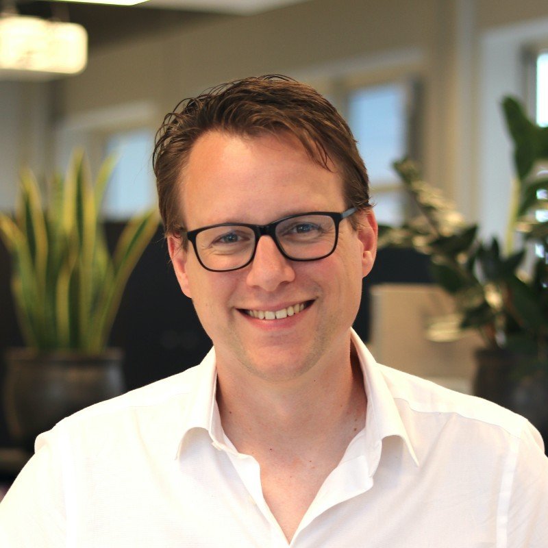 Victor van den Broek - Databricks