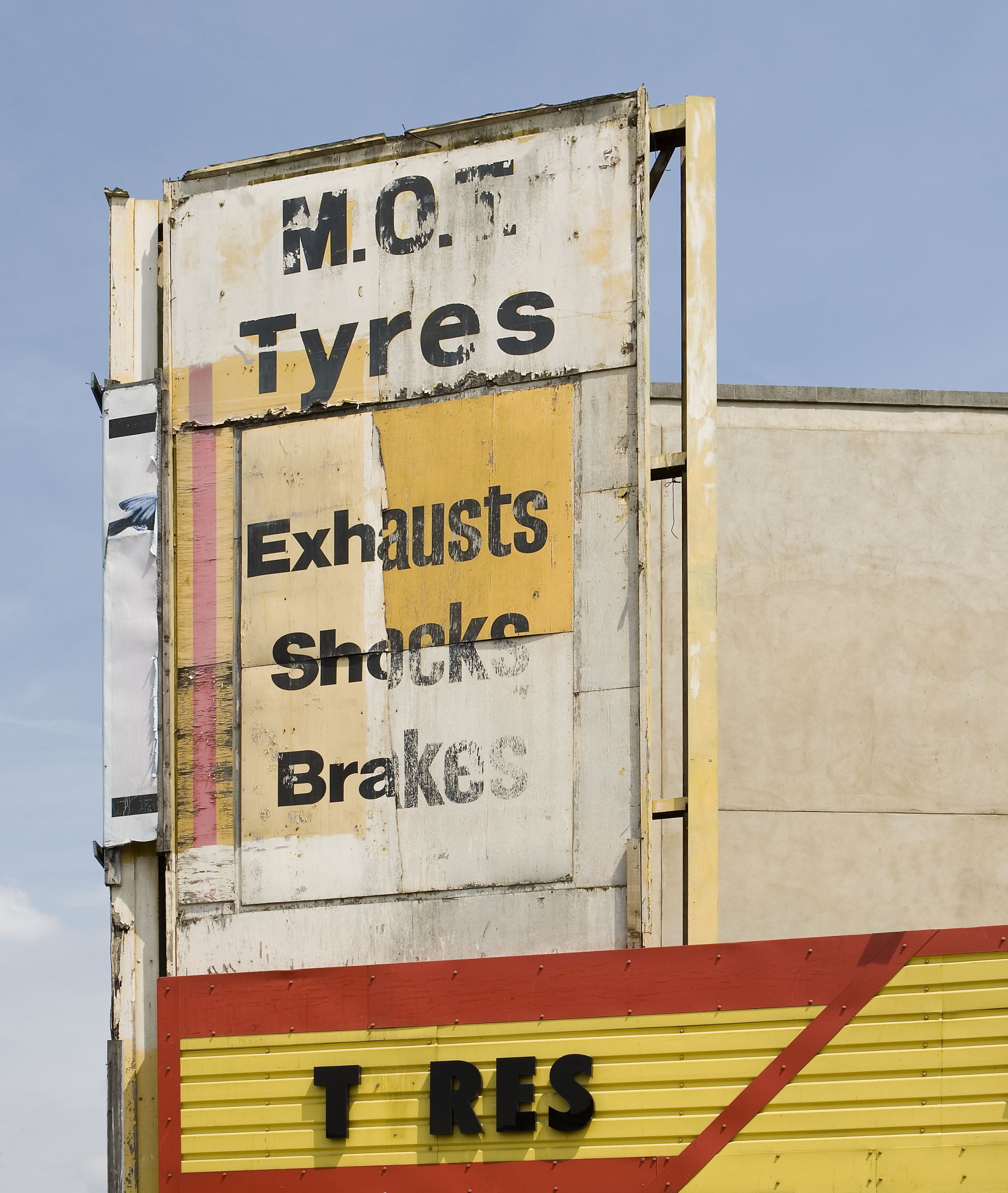 Tyre shop.jpg