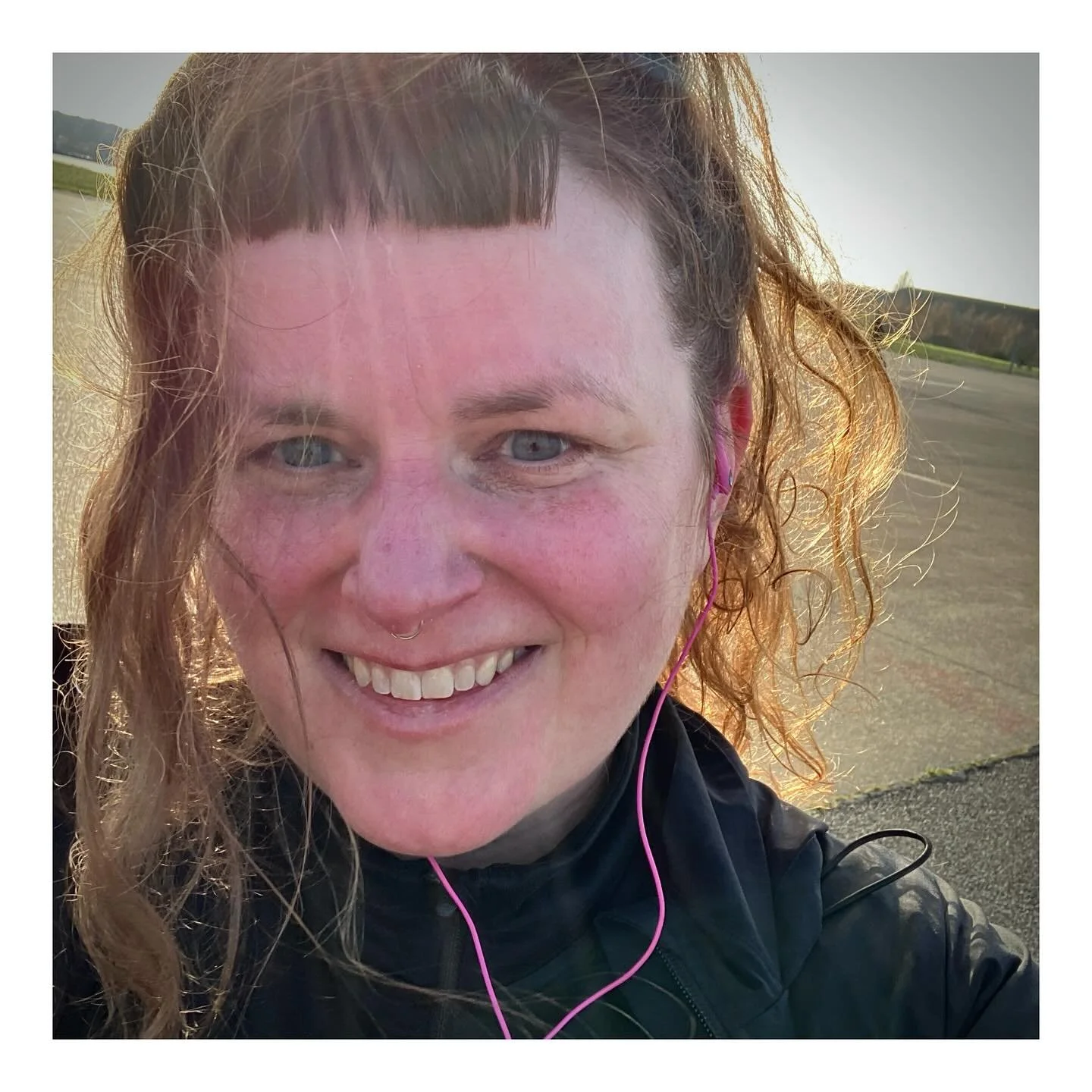 This may not be a day for anyone else&rsquo;s history books but it&rsquo;s one for mine. 

After a herniated disc in my back &amp; two years of Long Covid, preceded by 19 months of pandemic shielding, I finally made it back onto my Berlin trail-runni