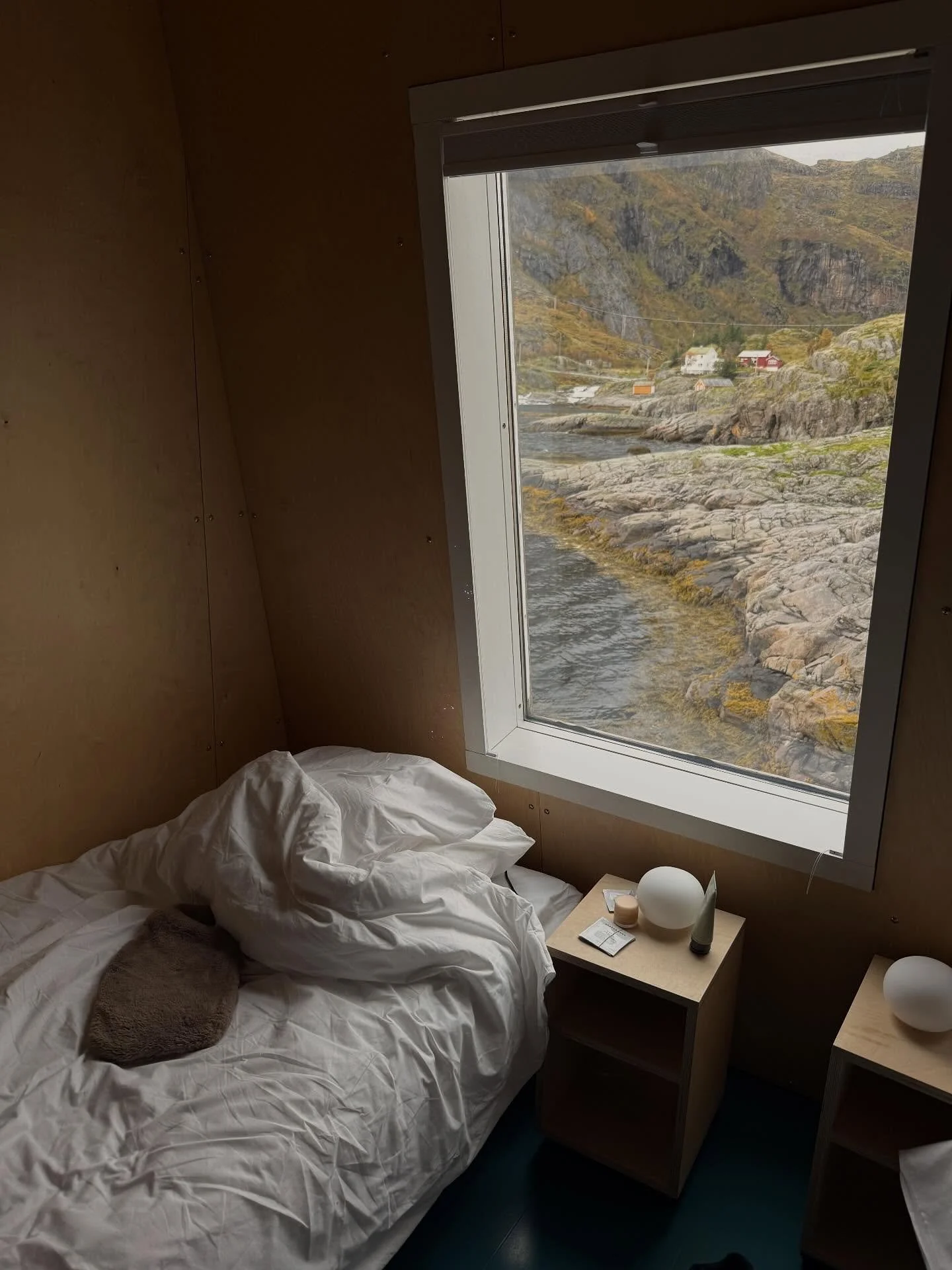 LAST LEG OF LOFOTEN 🥾can&rsquo;t wait to slide my hooves into a ballet flat 🩰