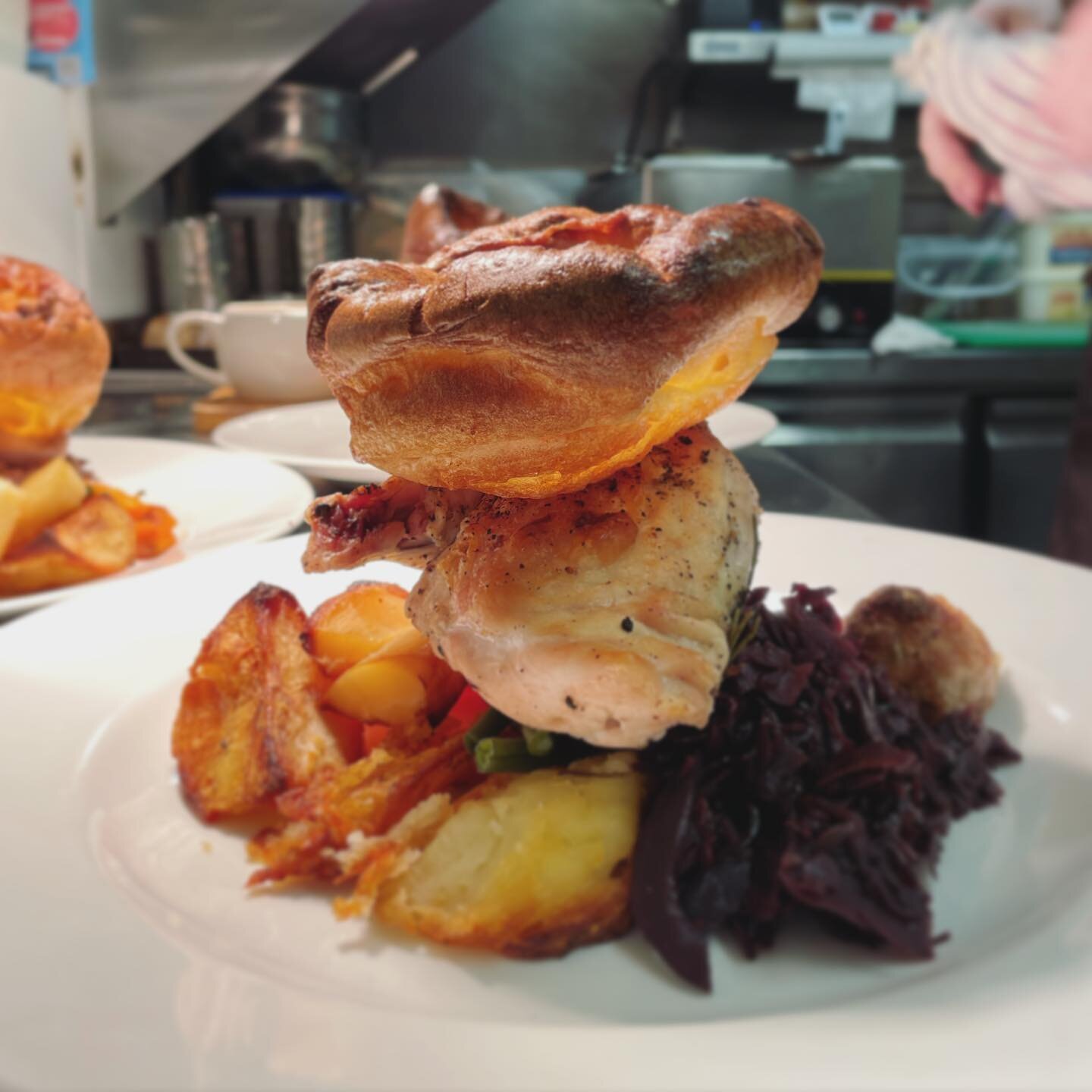 Roast dinners flying out of our kitchen EVERY SUNDAY!! 

Vegan &amp; Veggies - try out delicious pies and nut roasts!