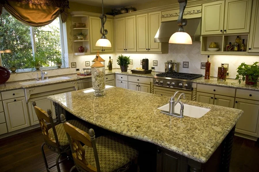 How Open Should Your Remodeled Kitchen's Floor Plan Be?
