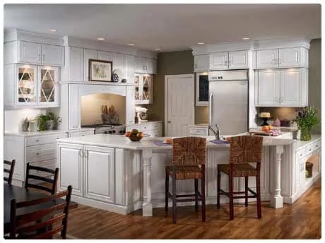 Keeping Your Kitchen's Floor Plan Open During Your Next Remodel