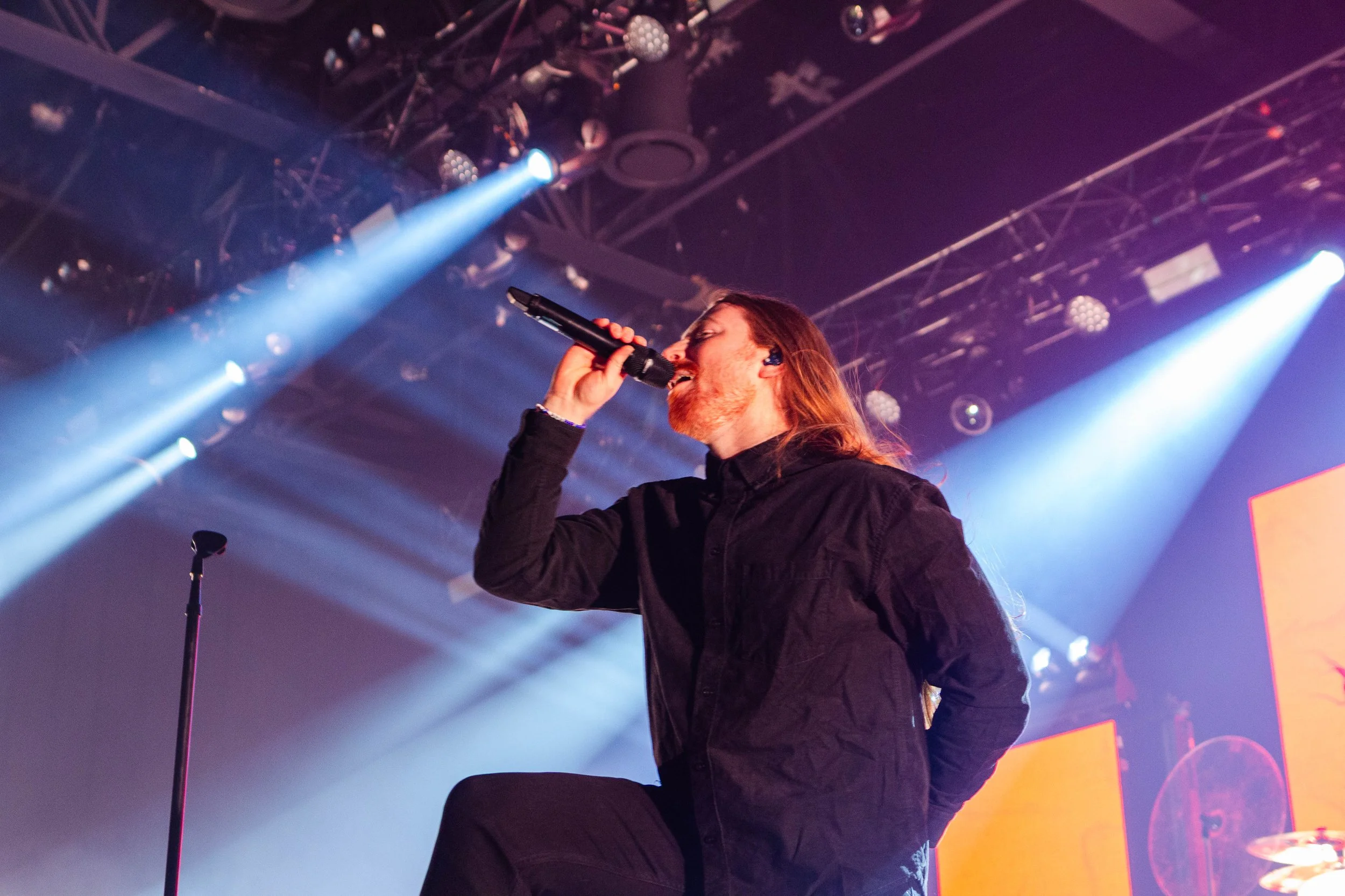 Erra &amp; Currents at History in Toronto