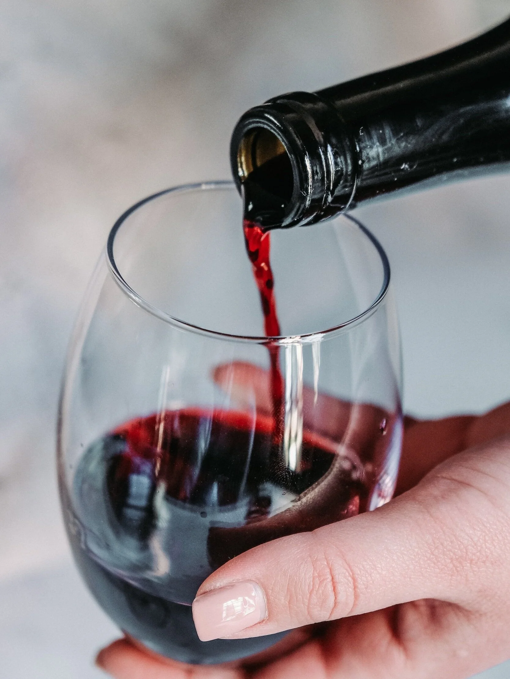 pouring red wine.jpg