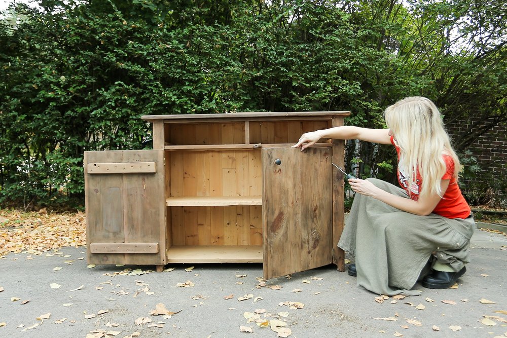 Farmhouse Upcycle — The Sorry Girls