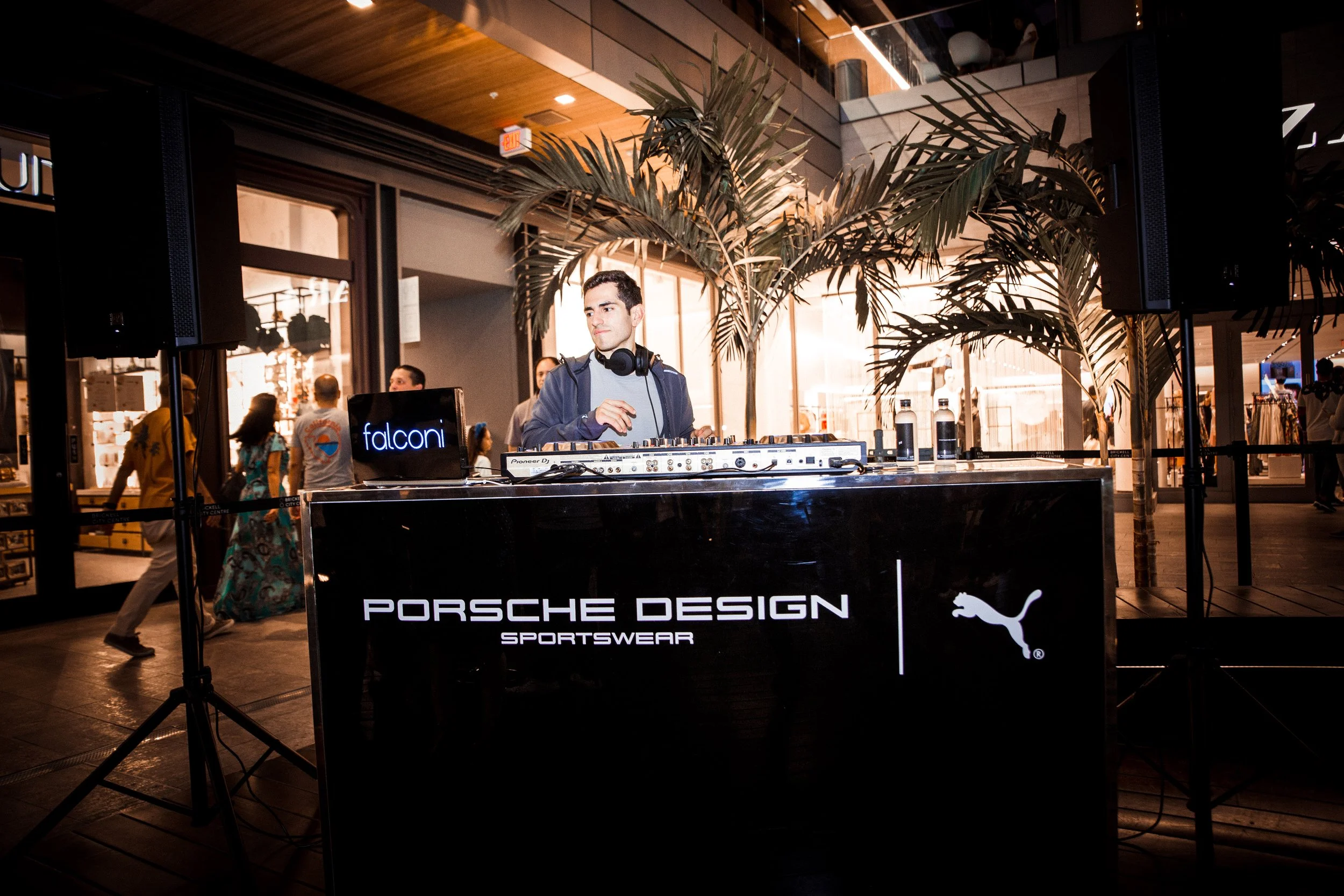 TAMZ_PHOTOGRAPHY_PORSCHE_DESIGN_LAUNCH_MIAMI_MAG_EDIT-146.JPG