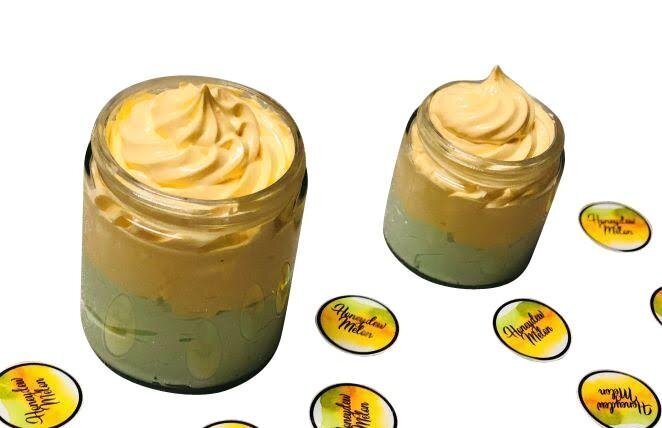 Honeydewmelonwhippedsoap_size4oz_HoneydewMelonwhippedscrub_size8oz_2b4f869d-96a1-433d-9a6f-41a39d1e3af9.jpg