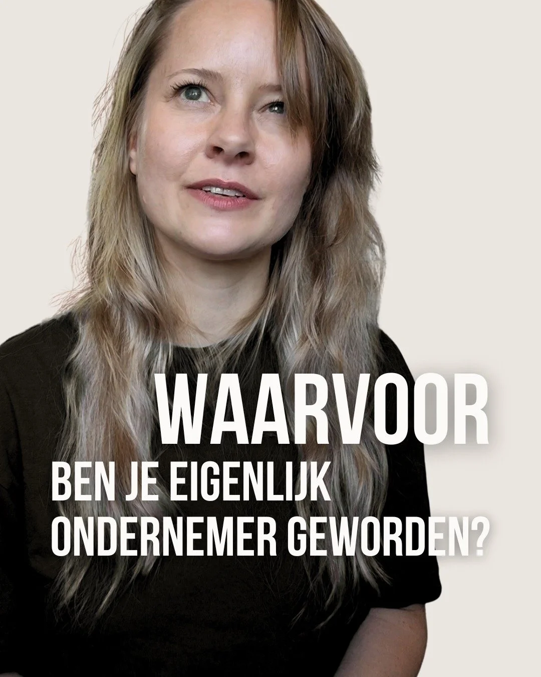 Een bedrijf bouwen gaat niet om systemen inrichten of 𝘧𝘰𝘳𝘮𝘢𝘵𝘴 volgen.
Het gaat om bewustzijn cre&euml;ren.
Dat je er bent en iets unieks te brengen hebt. Want wat je ook doet, er is er maar &eacute;&eacute;n die het doet als jij.

In een snell