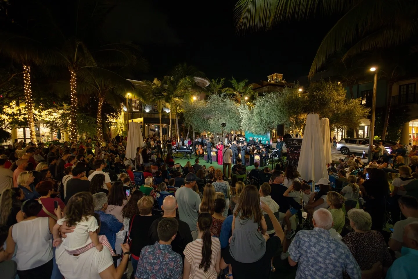 Under the Cityplace stars and moonlight,
every note feels a little more alive.

#TKAJazz #CityPlace #UnmatchedExperiences