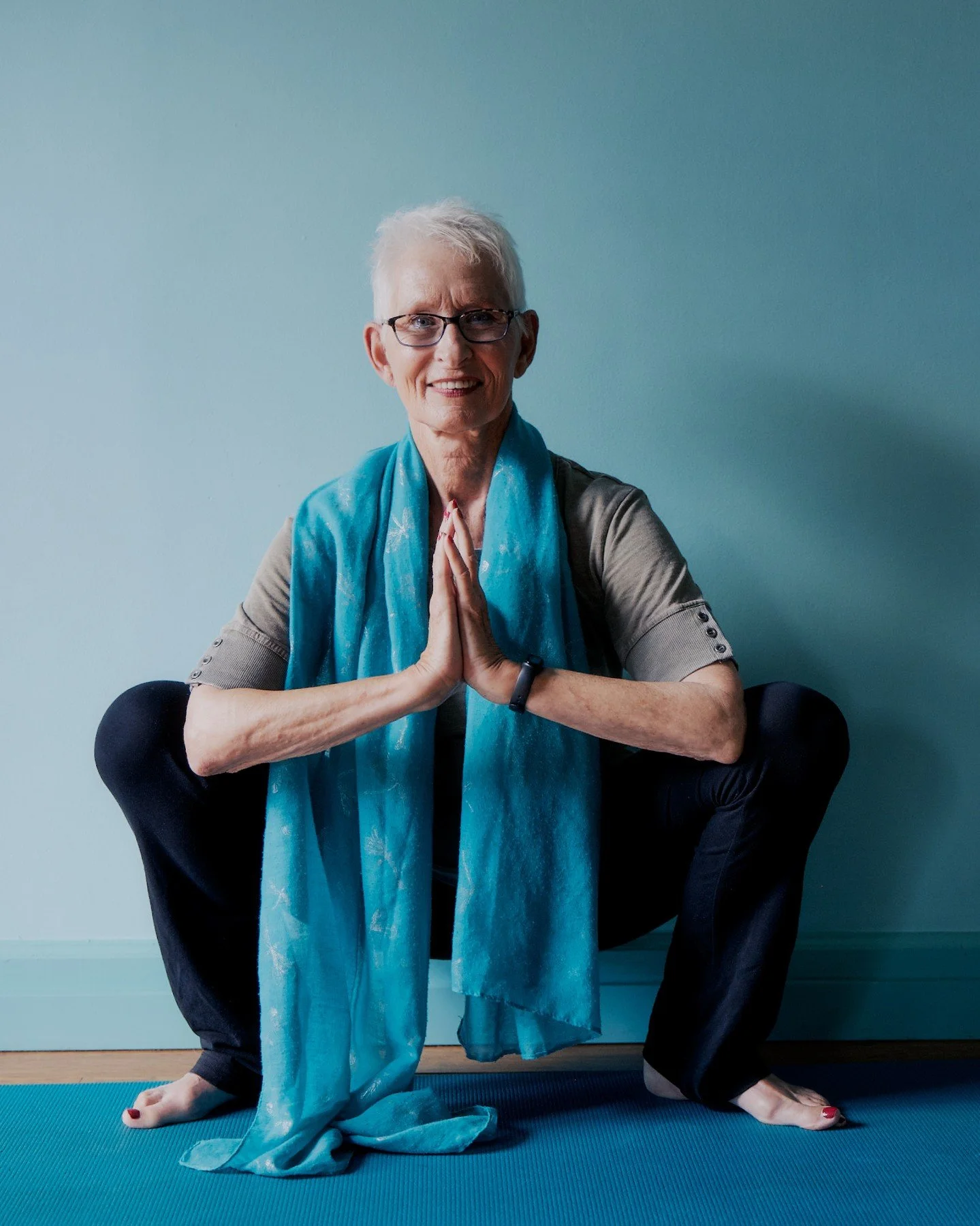 ⠀
Yonah is back! 🙌 Recovered from her back surgery, Yonah is teaching her in her 9:30am Gentle Floor Yoga class this morning (virtual only, of course). We're so happy to have you back. See you there!  Link in bio to sign up.