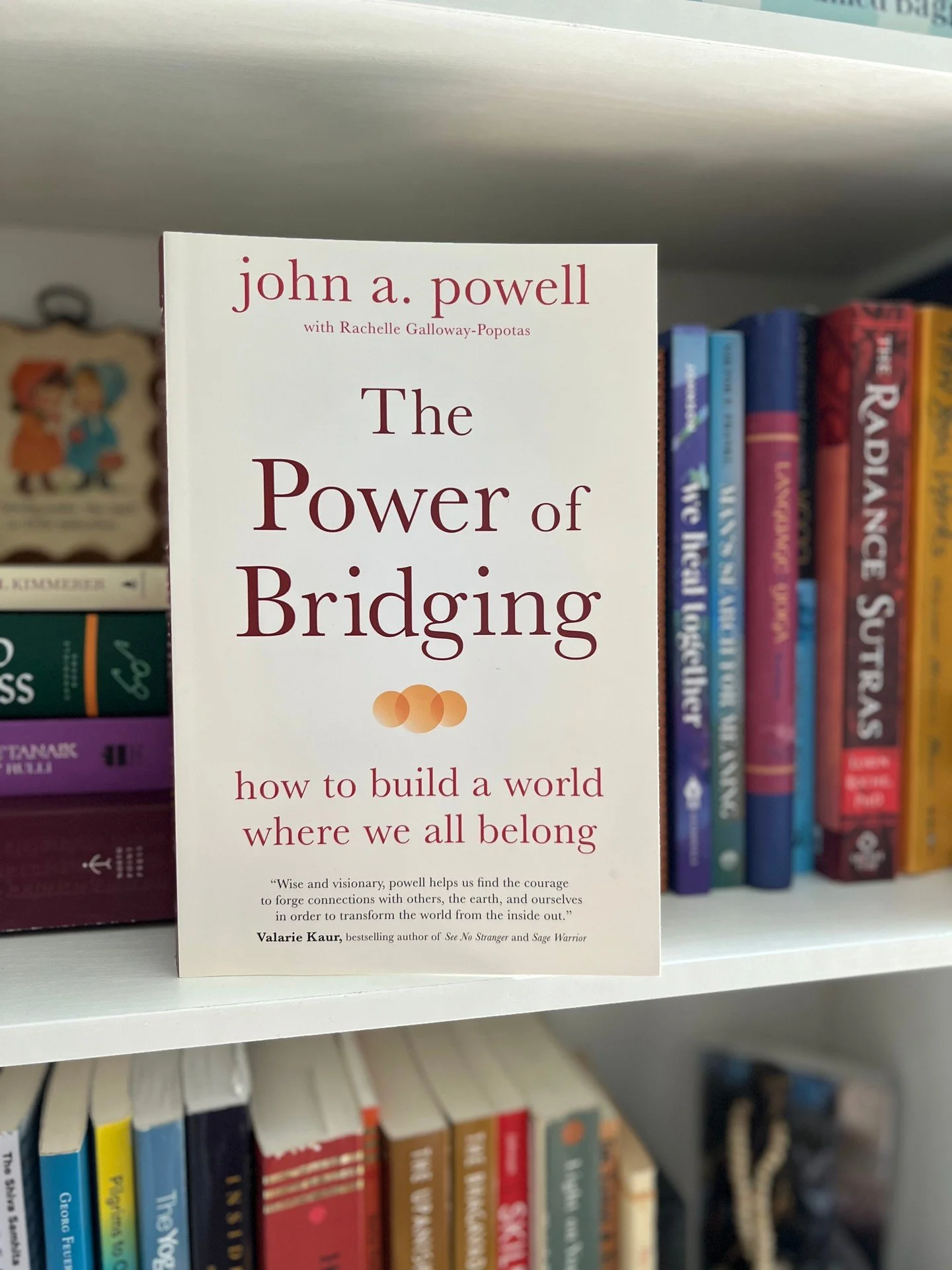 ✨ Book Club at Whole Sky Yoga ✨ This month, we're gathering around, The Power of Bridging by john a. powell. A beautiful and thought-provoking read about connection, belonging, and what it means to truly see one another. 

📚 Book Club is free and op