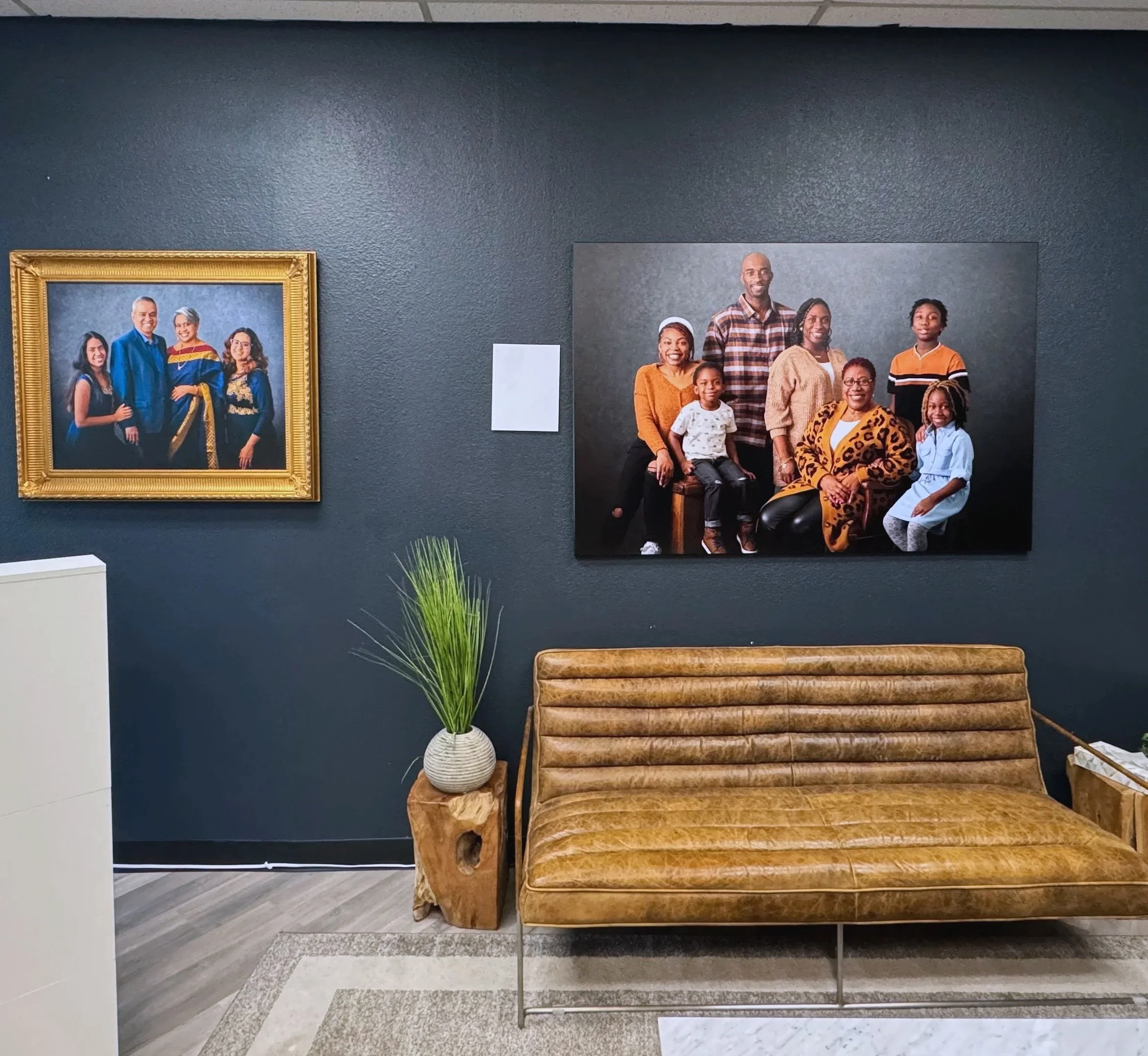Wall photo sample