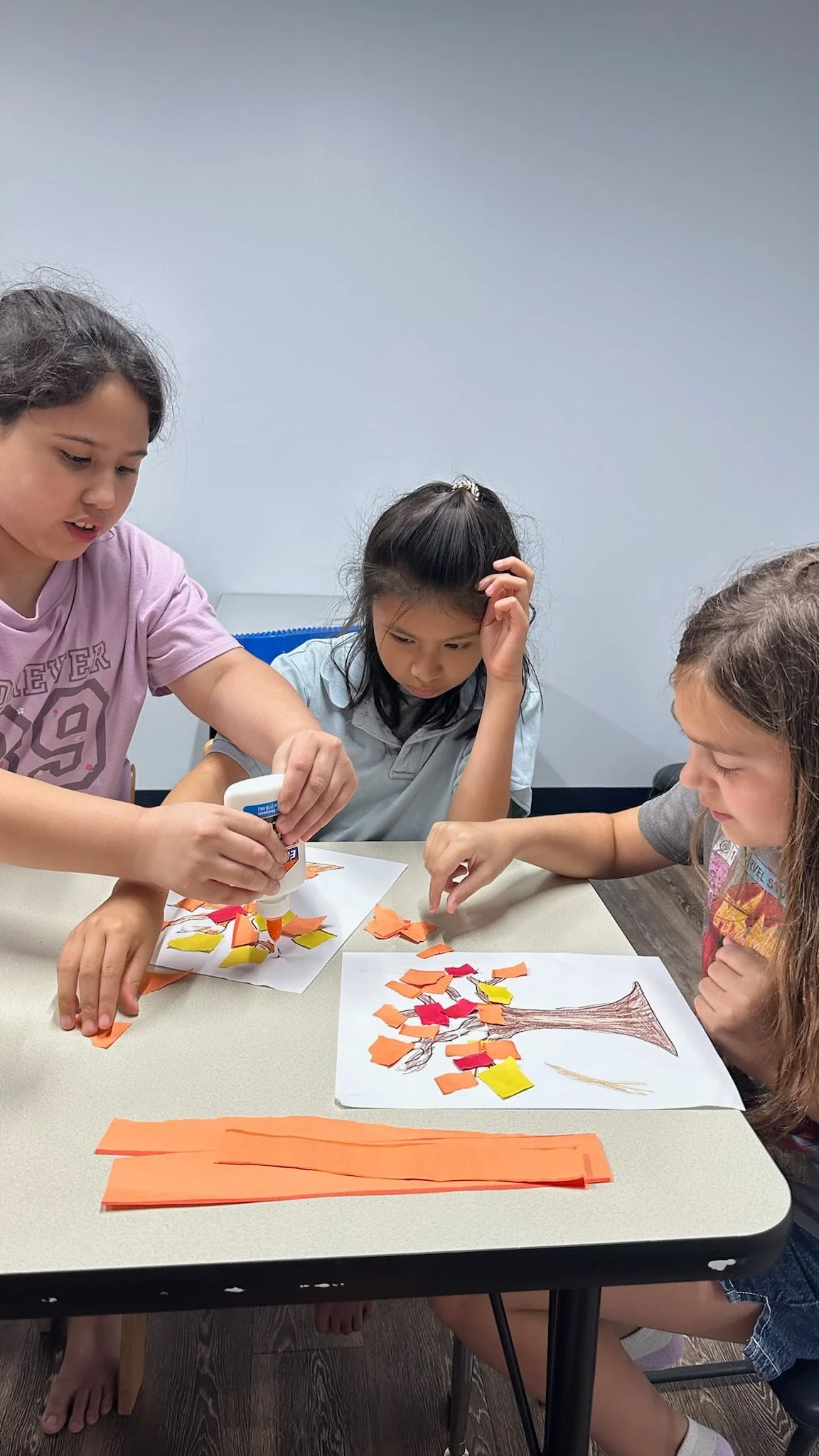 Girl power in action 💫
Our Girl Group is kicking off with activities like scavenger hunts that help build confidence, communication, and connection. In this supportive group setting, girls work on speech and occupational therapy goals like express