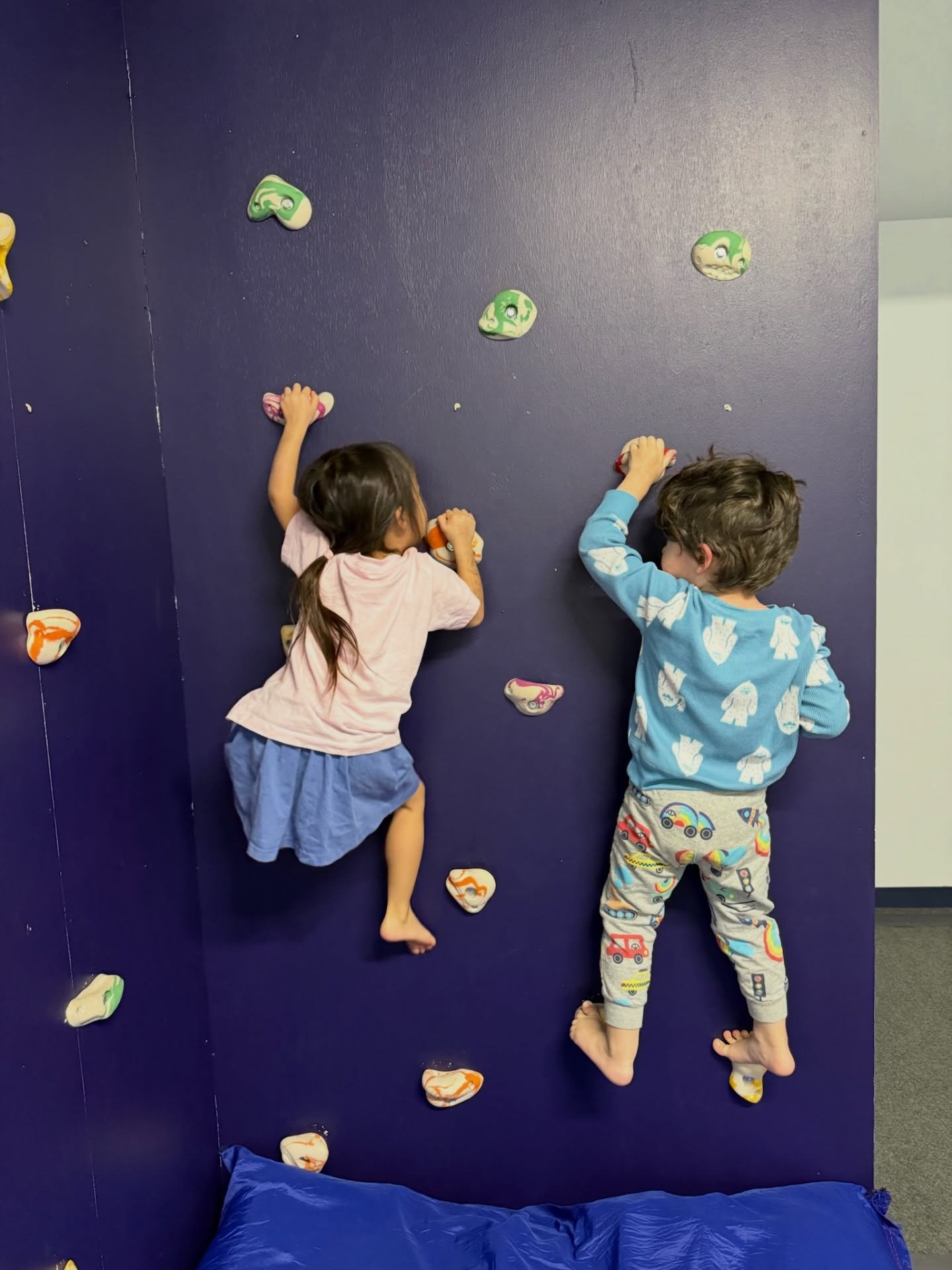 Climbing our way to stronger skills!

Rock climbing is more than just fun, it helps our little astronauts build core strength, coordination, motor planning, and body awareness. As they figure out where their hands and feet go next, they&rsquo;re also
