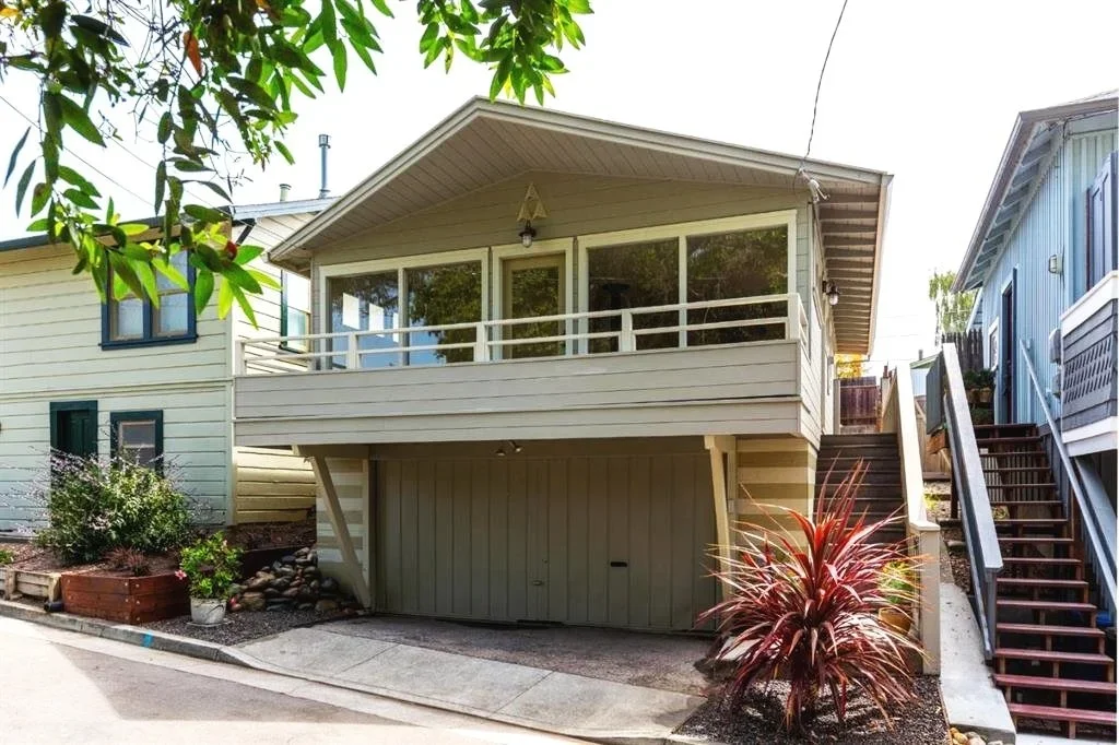 122 Brook Ave - Santa Cruz CA