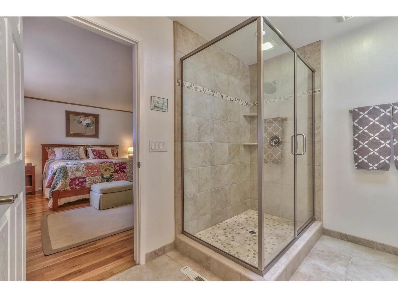 1954 Graham Hill Rd 15.jpg