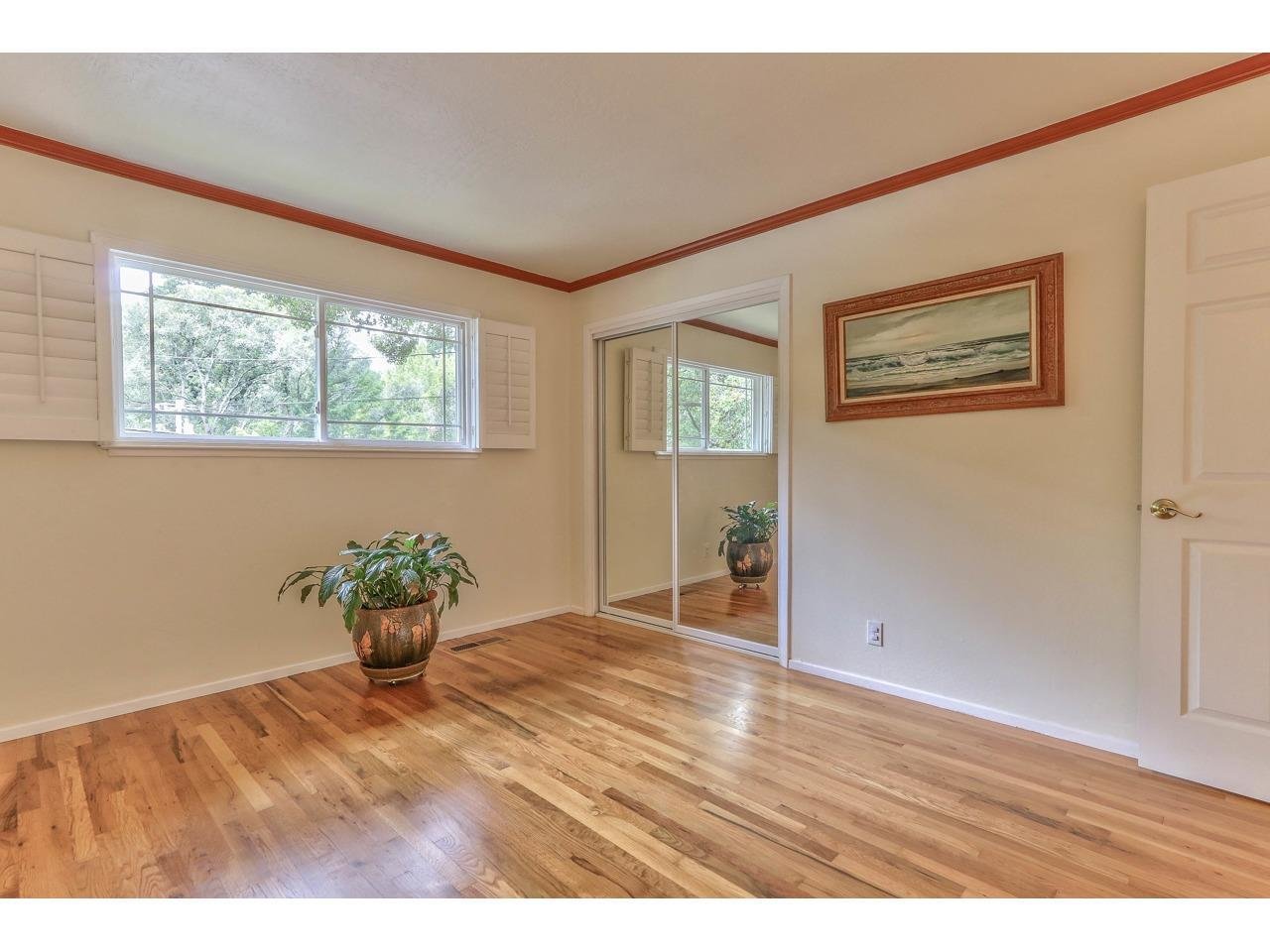 1954 Graham Hill Rd 12.jpg