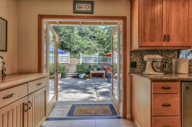 1954 Graham Hill Rd 10.jpg