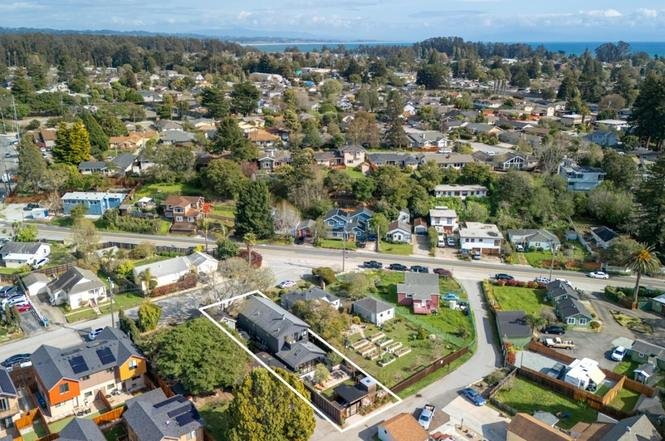 2805 Center St, Soquel 27.jpg