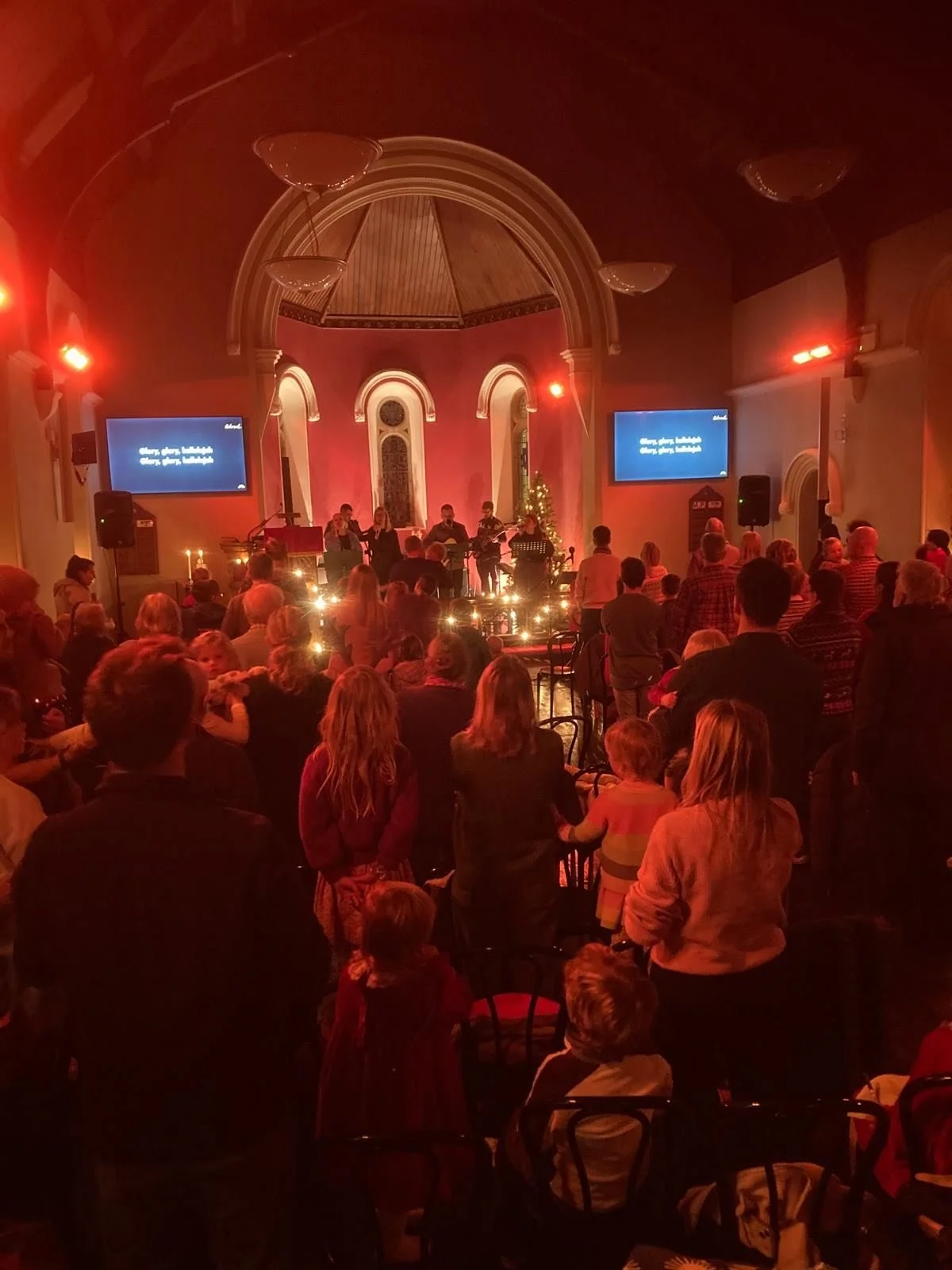 COASTAL | Merry Christmas

Merry Christmas, everyone! It was such a joy to celebrate the birth of Jesus, the Light of the World with you the other evening.

May you be so blessed this season, whether with family, friends, or quietly in the comfort of