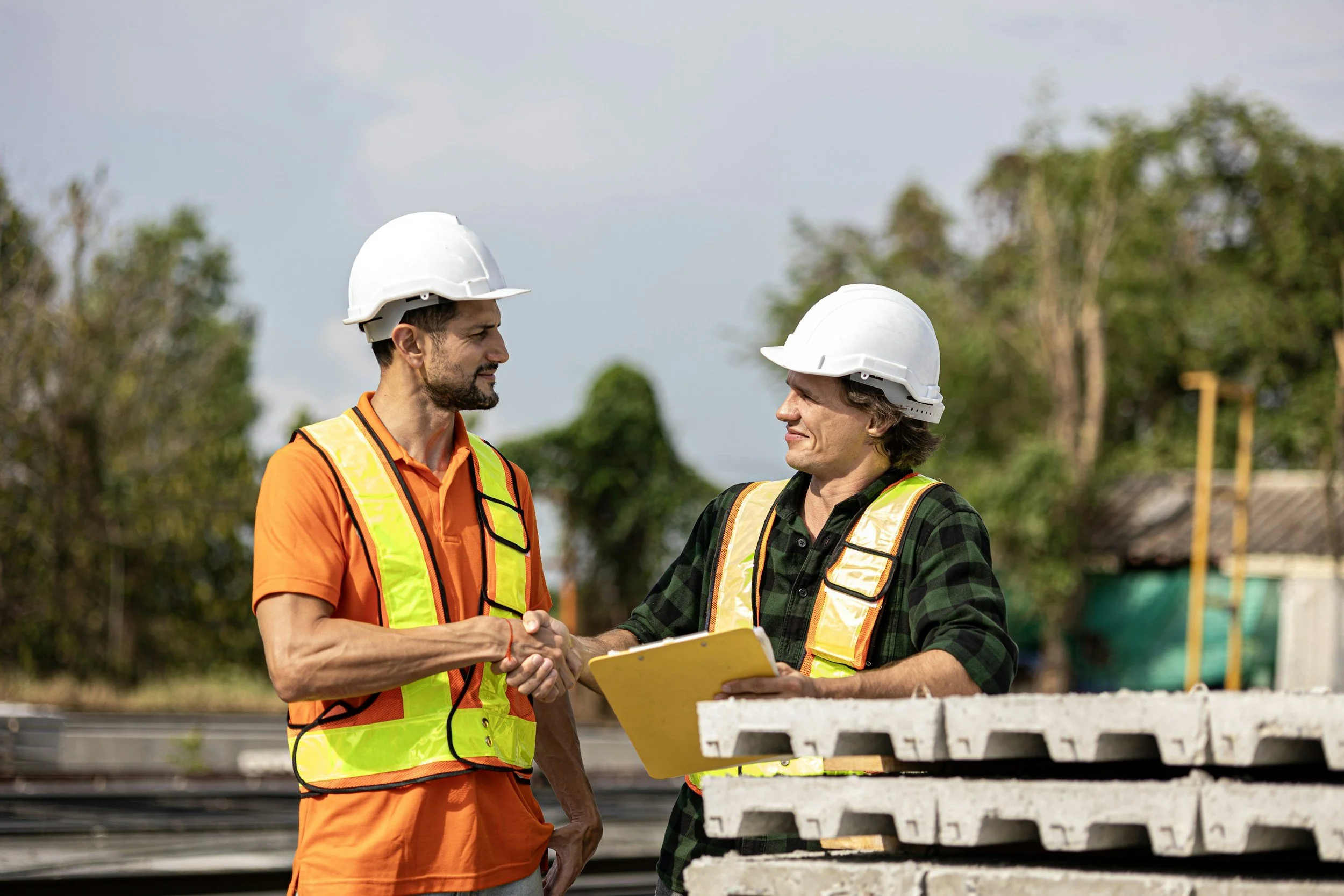 HR consultant reviewing workplace injury documentation and workers’ compensation reporting requirements to help employers maintain ADA compliance and avoid retaliation risks.