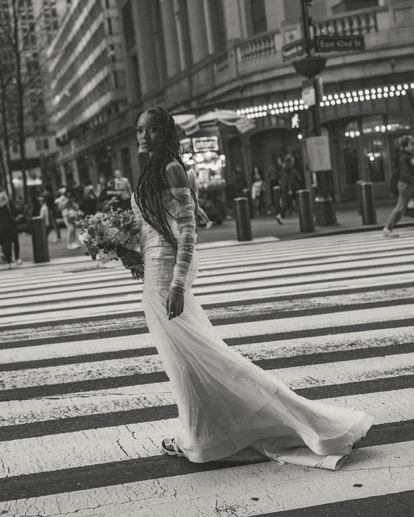 All my 2024/2025 brides, riddle me this, are we team pump or team sneaker? 

Vendors ✨
Photographer: @ashleysimmons.co
Host: @makeupbysarah.lord
Lead Photo Educator: @chestercanasa
Florals: @about_designs
Dress: @candylowen.ny
Bridal accessories: @be