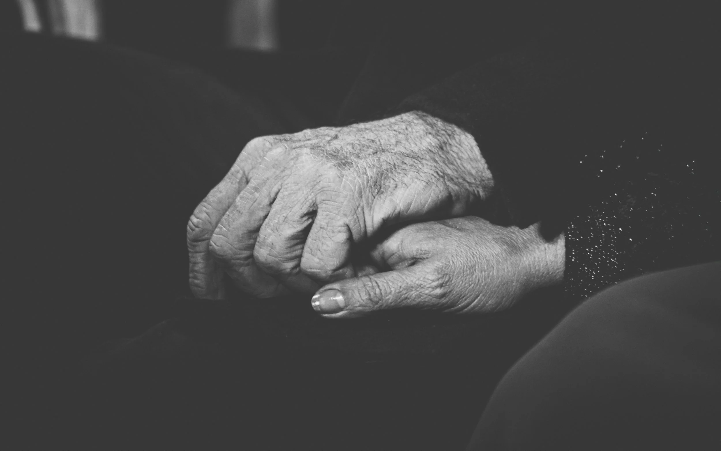 What to Say When You Visit Someone in Hospice