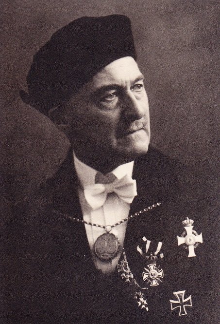 Friedrich Seesselberg, Ordensportrait - Kopie - Kopie.jpg