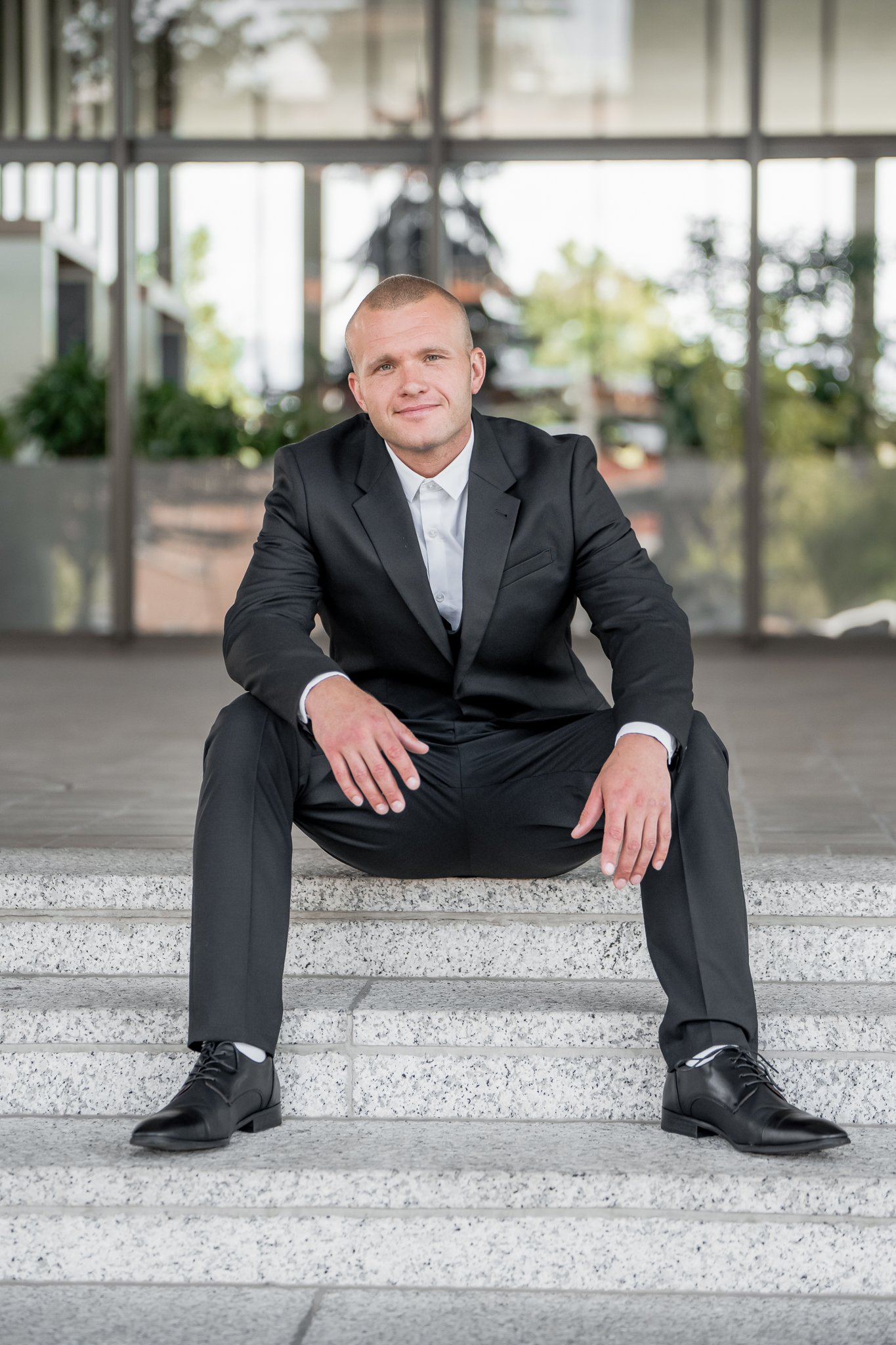 micah-kissee- -head-shots-04.jpg