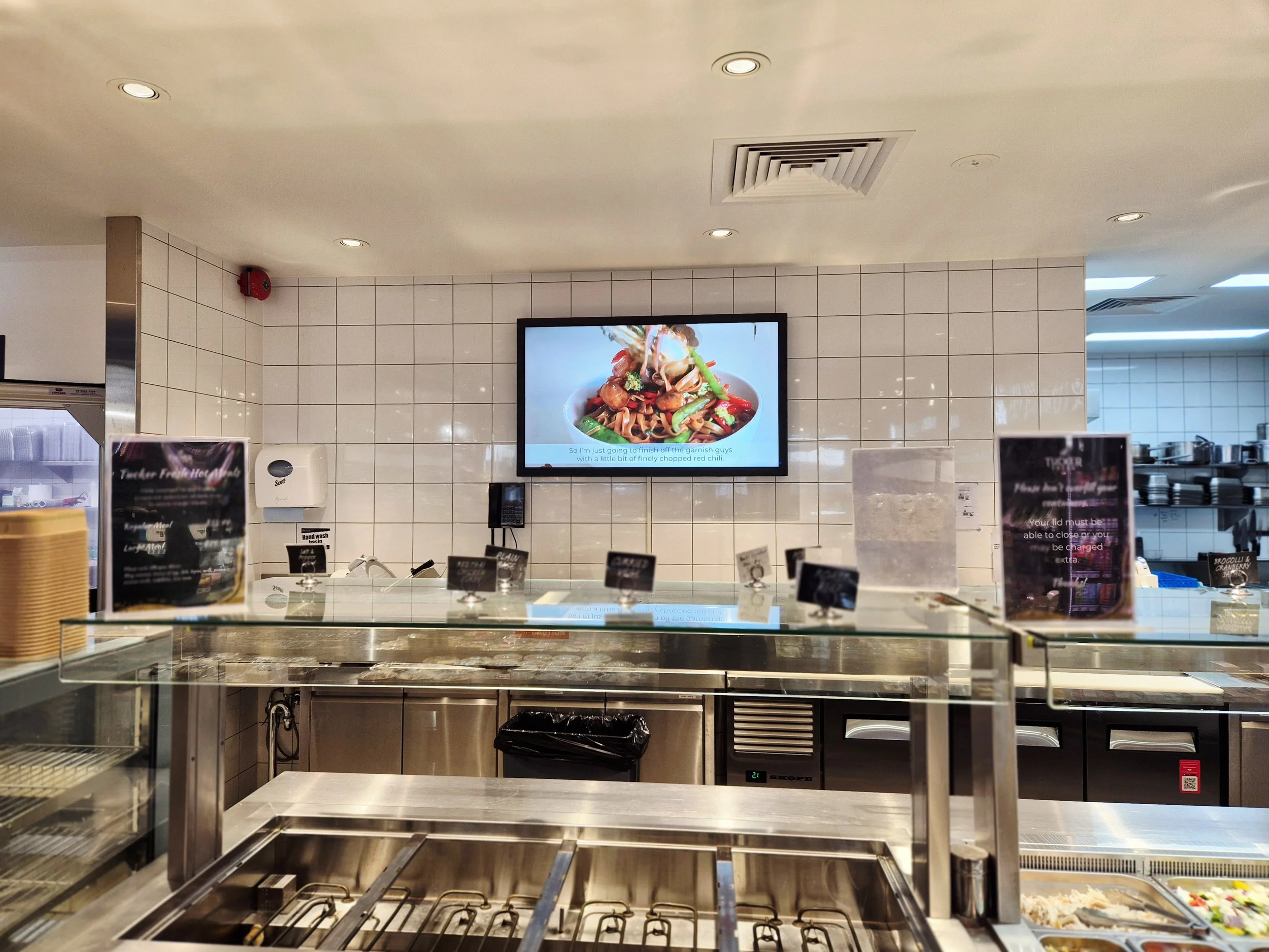 Deli Advertising TV in Enclosure with Remote Access Control