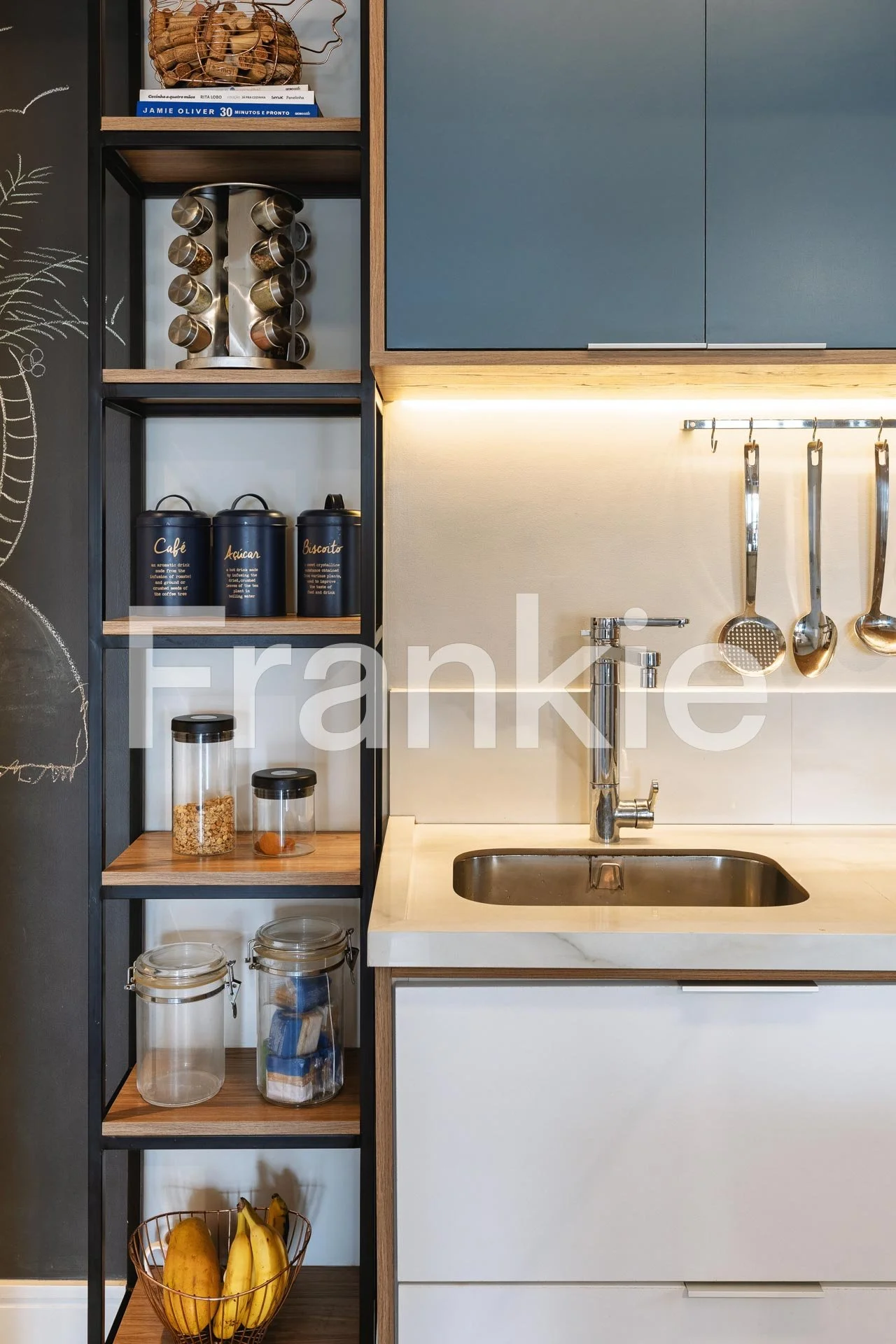 22094 - APARTAMENTO A VENDA NO CAMBUCI-41.jpg