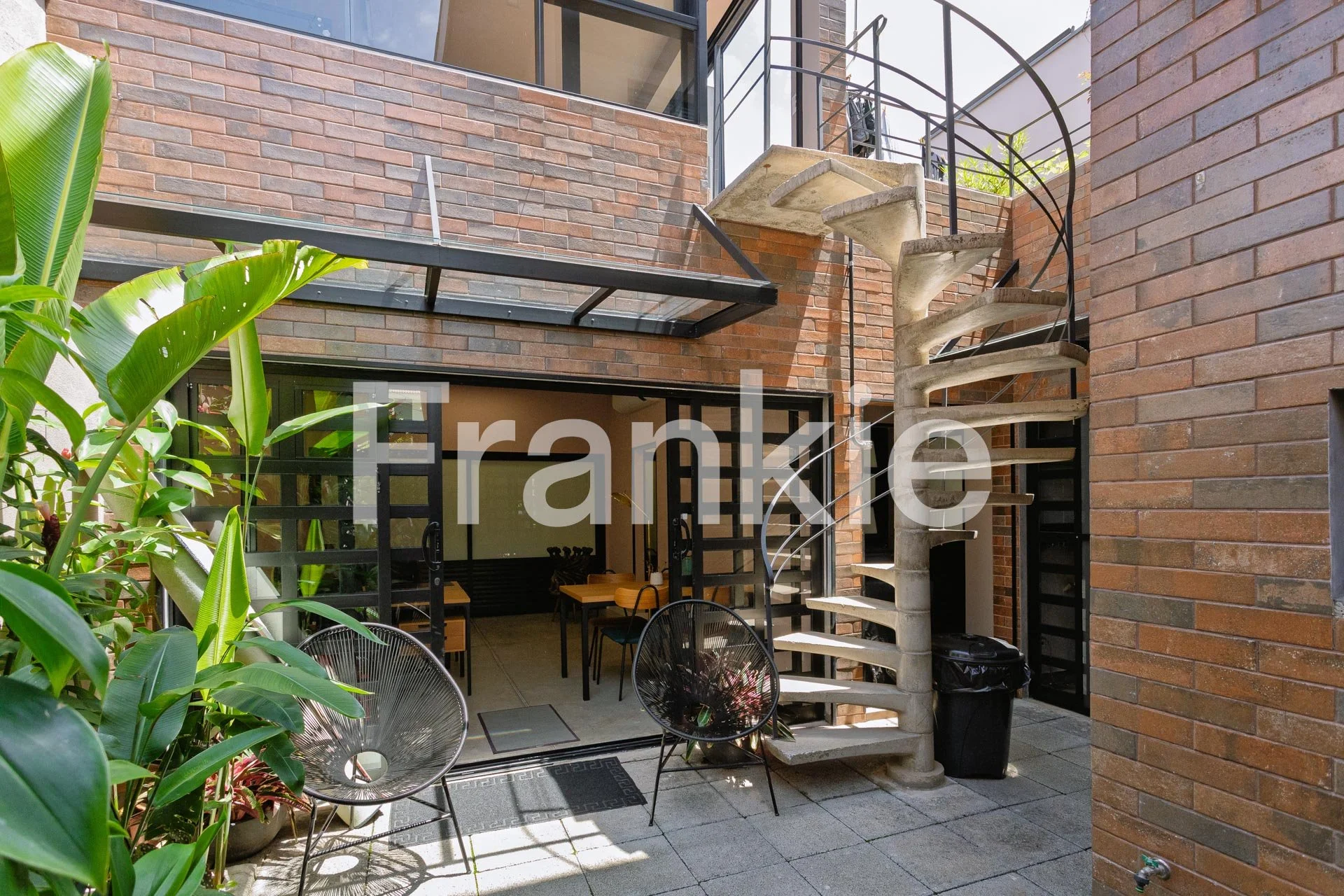 FRK144 - CASA A VENDA NO JARDIM DA GLORIA-264.jpg