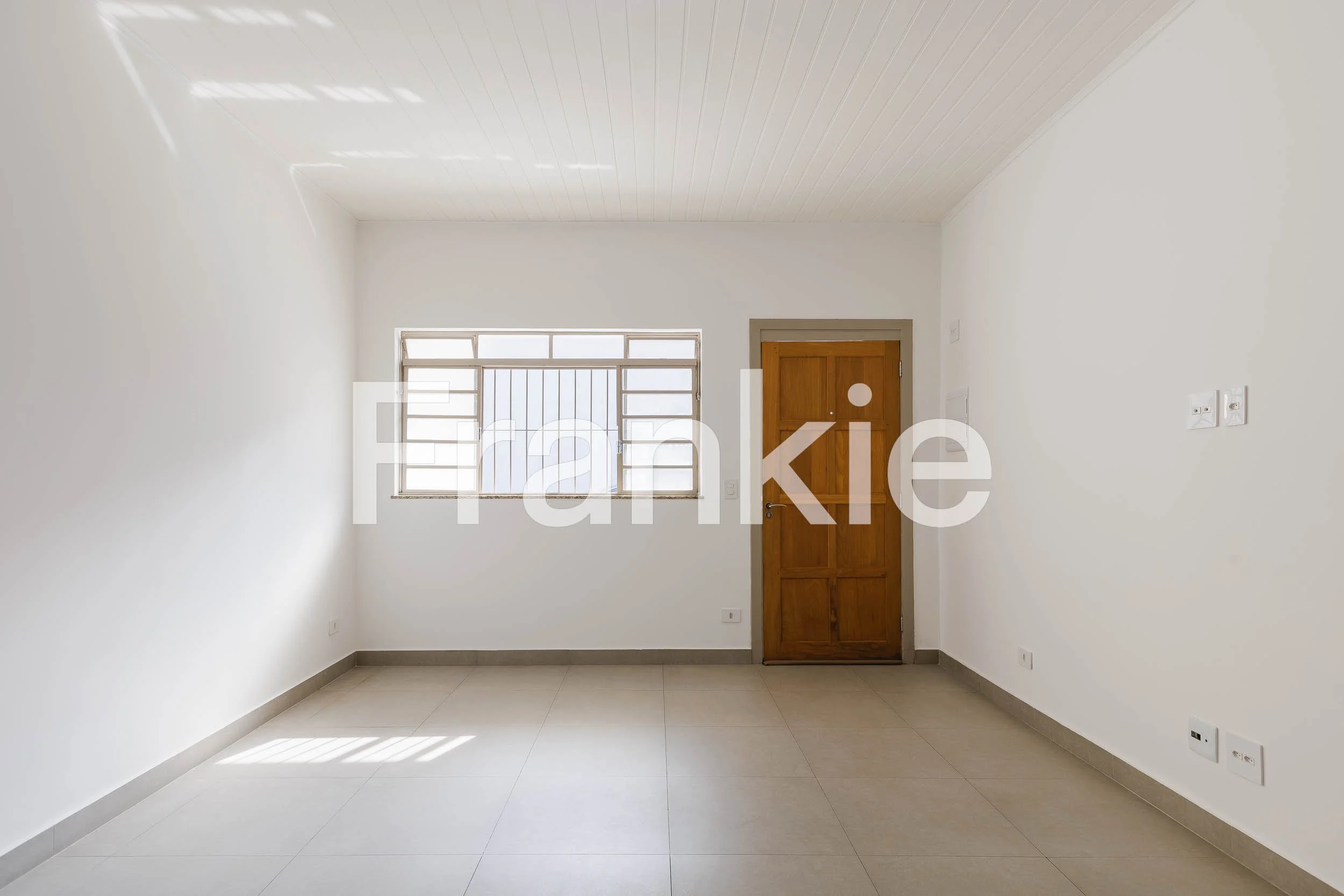 FRK53 - CASA DE VILA NO IPIRANGA SP-14.jpg