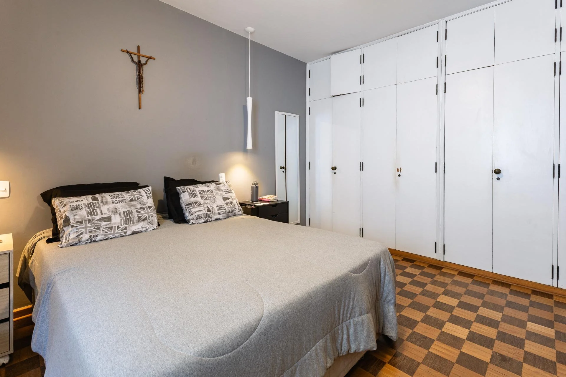 FRK144 - CASA A VENDA NO JARDIM DA GLORIA-47.jpg