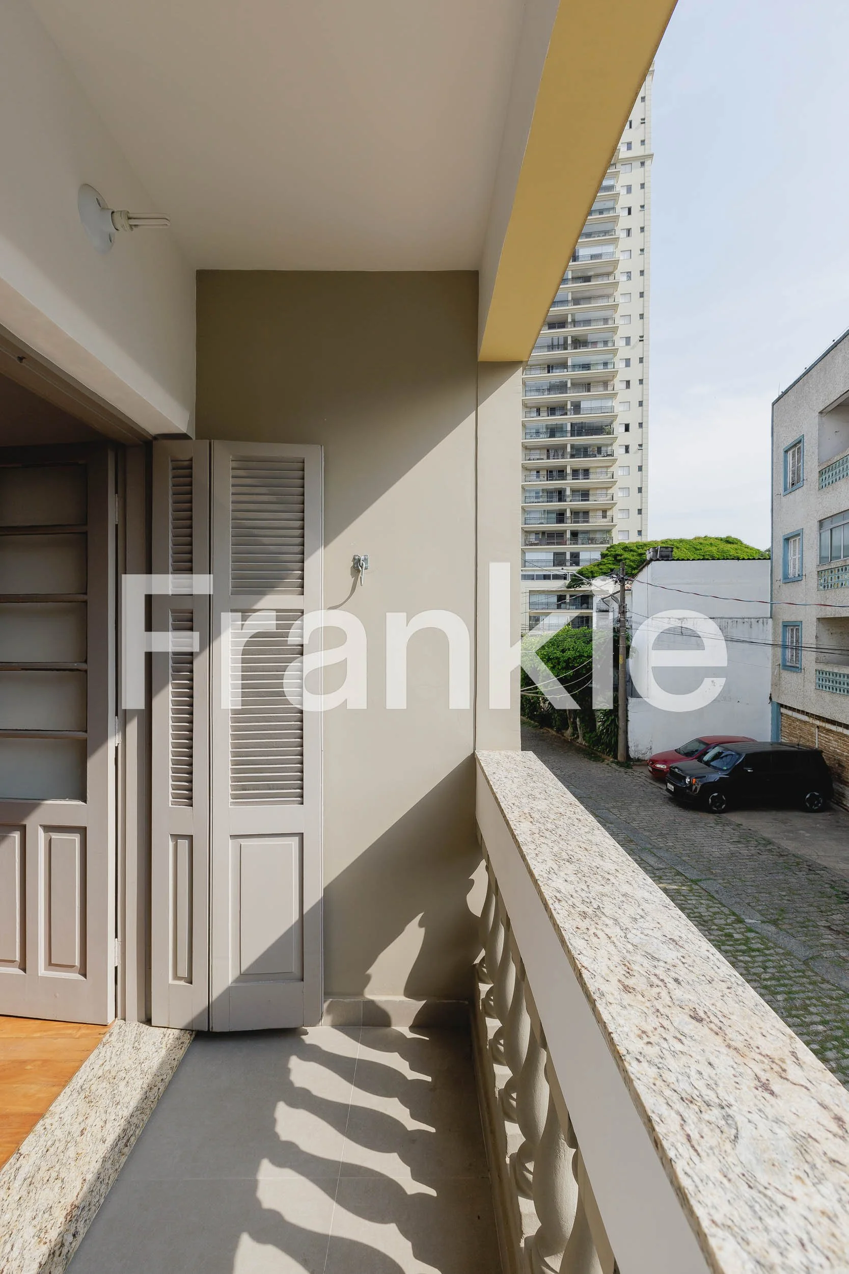 FRK53 - CASA DE VILA NO IPIRANGA SP-36.jpg