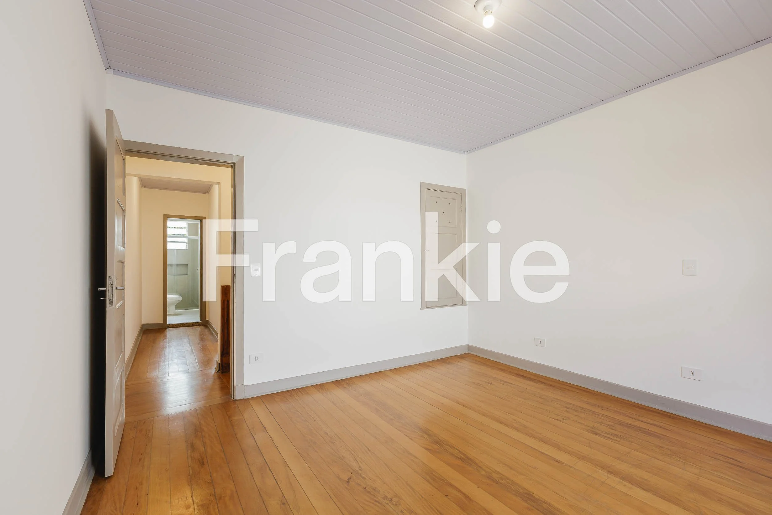 FRK53 - CASA DE VILA NO IPIRANGA SP-50.jpg