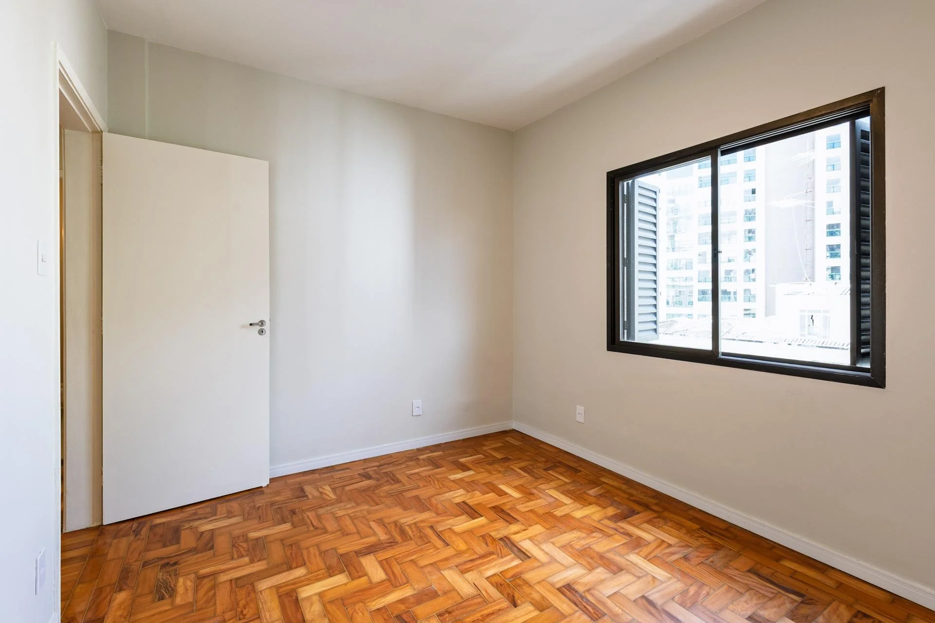 FRK178 - APARTAMENTO A VENDA NA ACLIMACAO-32.jpg