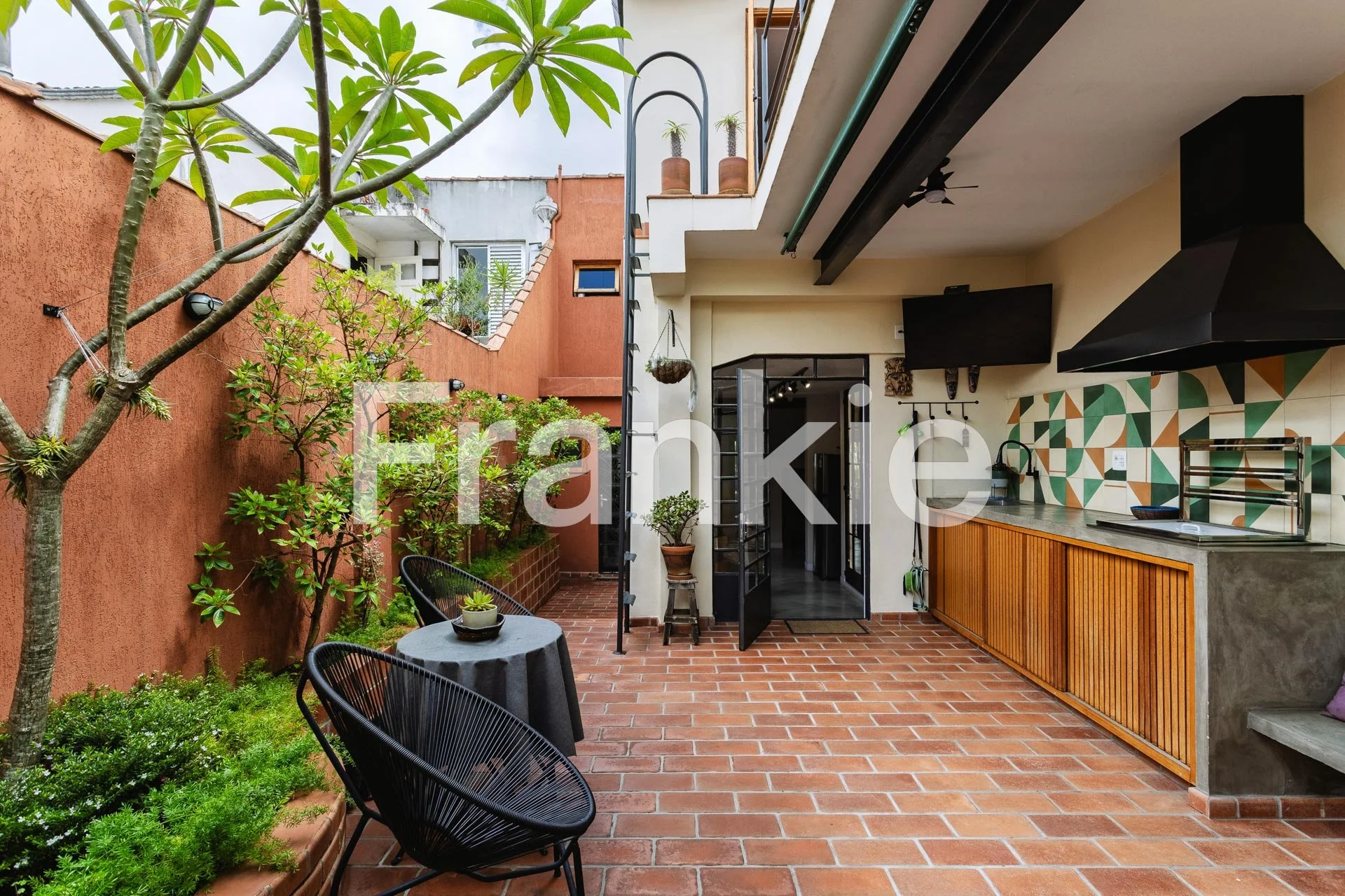 FRK147 - CASA NO CAMBUCI-164.jpg